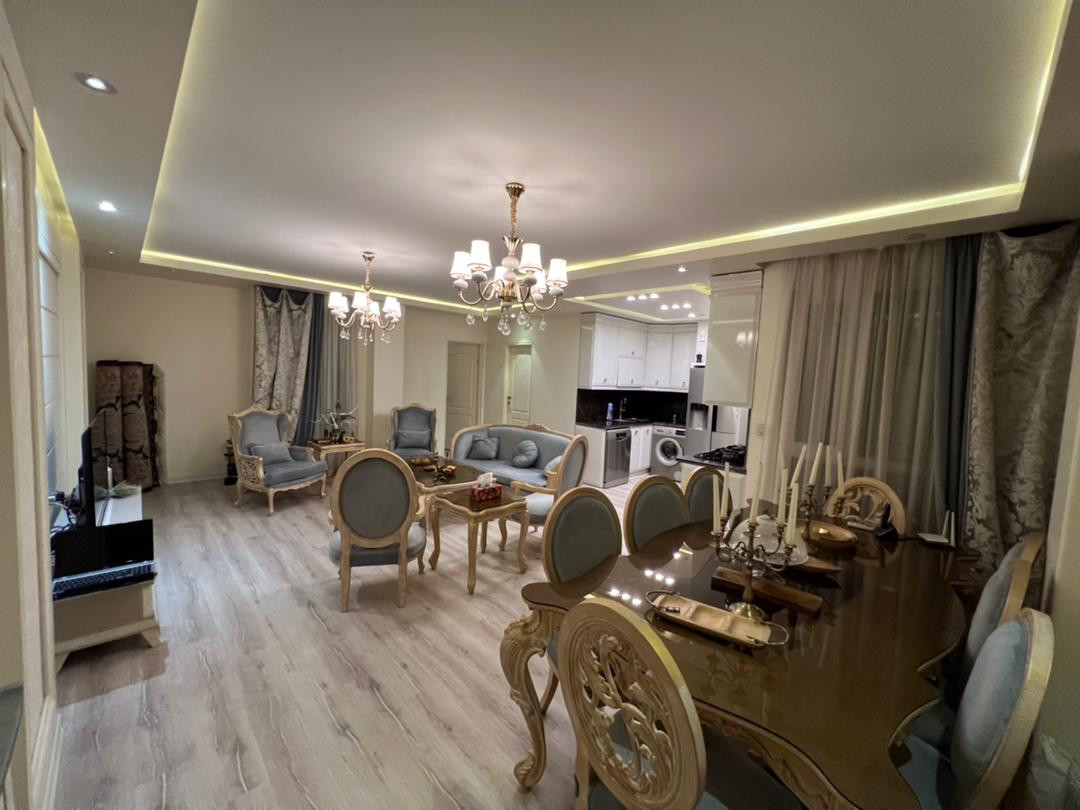 ۷۰ متر/اختیاریه/خوش نقشه/ بازسازی مدرن