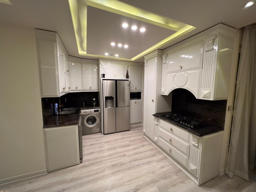 ۷۰ متر/اختیاریه/خوش نقشه/ بازسازی مدرن