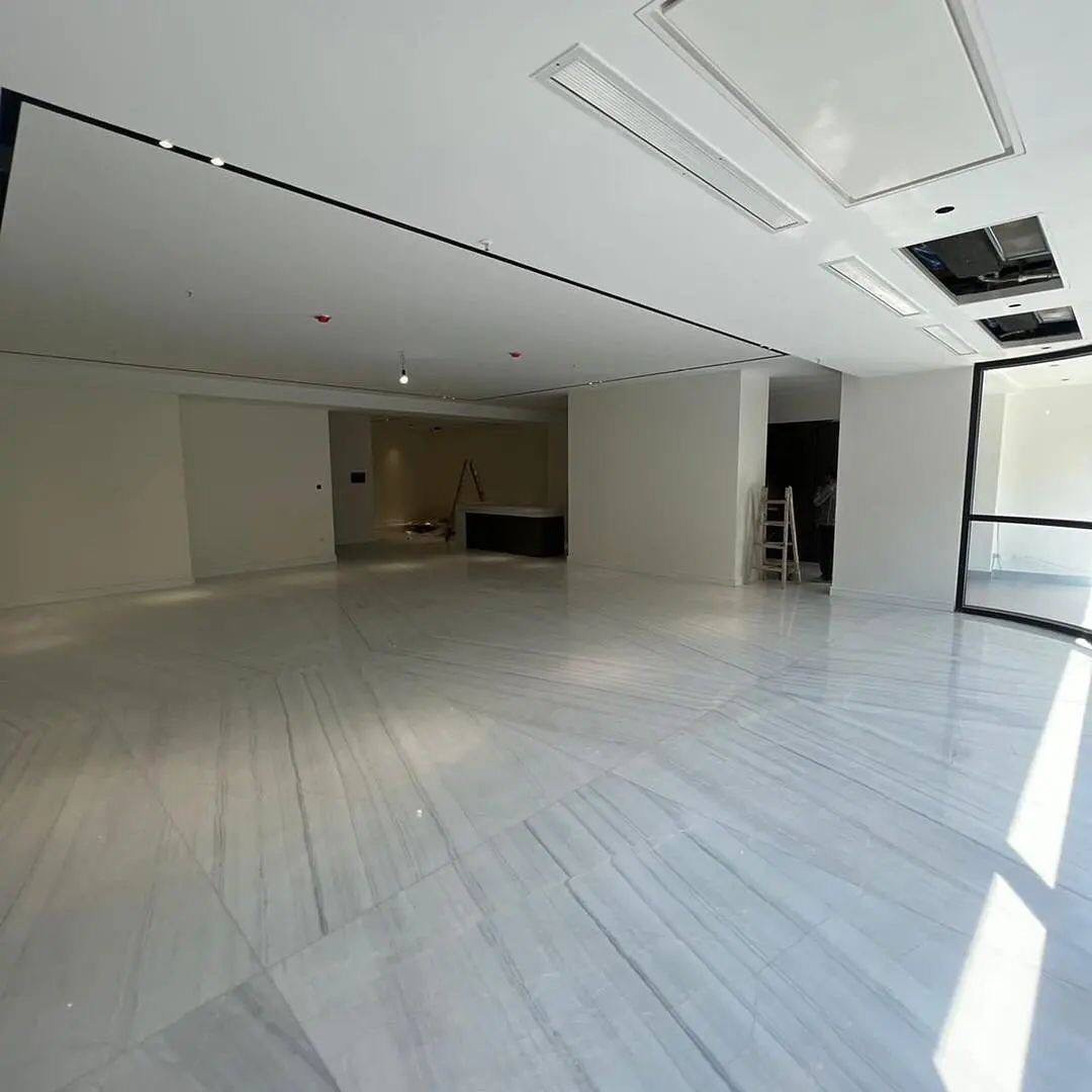 فرمانیه شرقی ۱۸۵متر ۳خواب ۴ پارکینگ