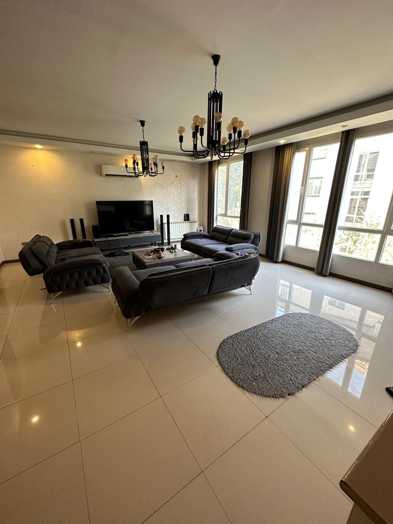 اجاره آپارتمان 100 متری دولت نور مستقیم