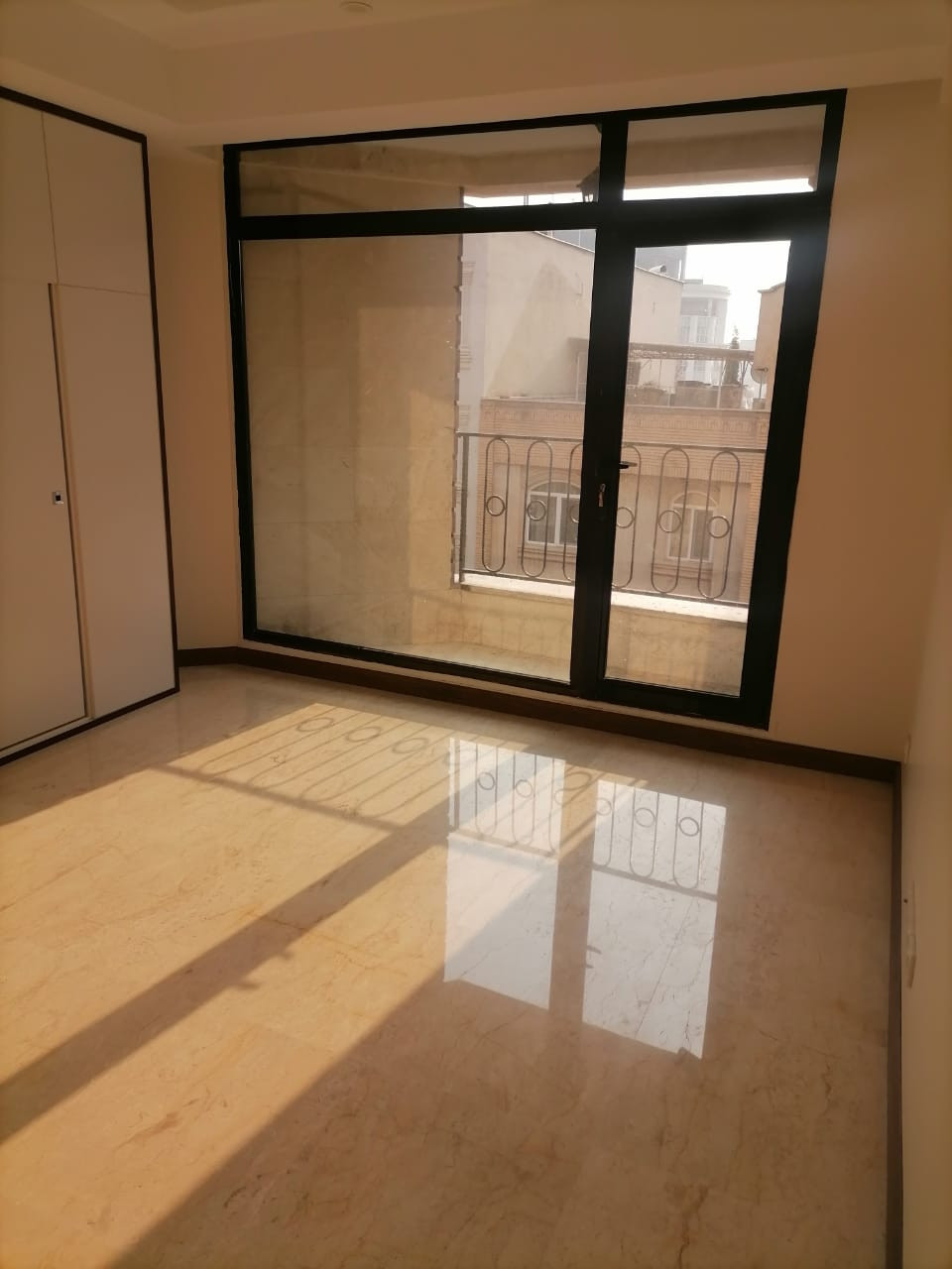 فروش آپارتمان 135 متر نیاوران فول امکانات