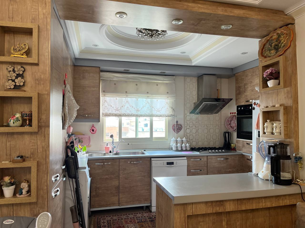 فروش آپارتمان ۱۳۰متر سرمایه‌گذاری