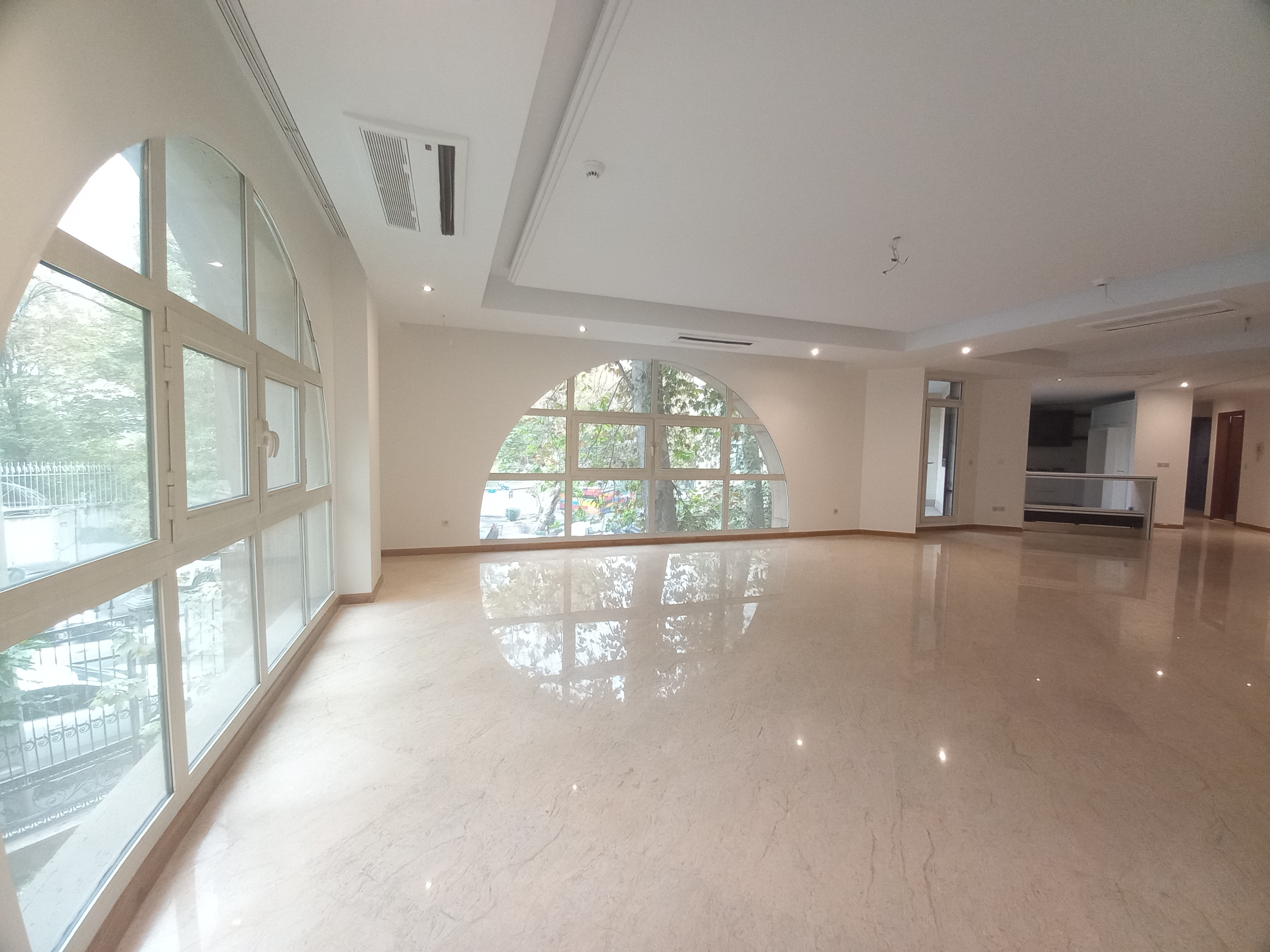 فروش آپارتمان 240 متر در فرمانیه
