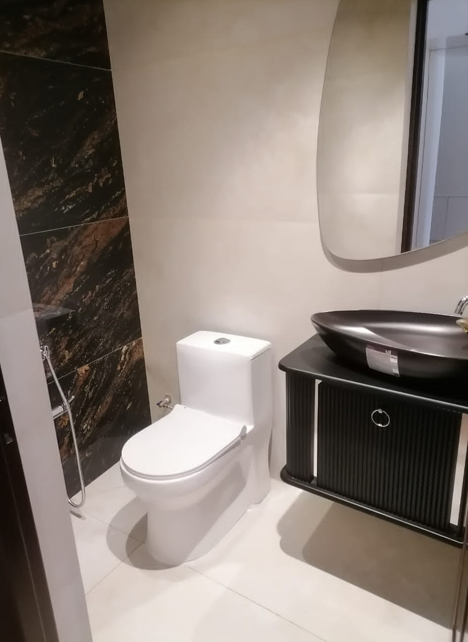 فروش آپارتمان  ۱۳۰ متر قیطریه