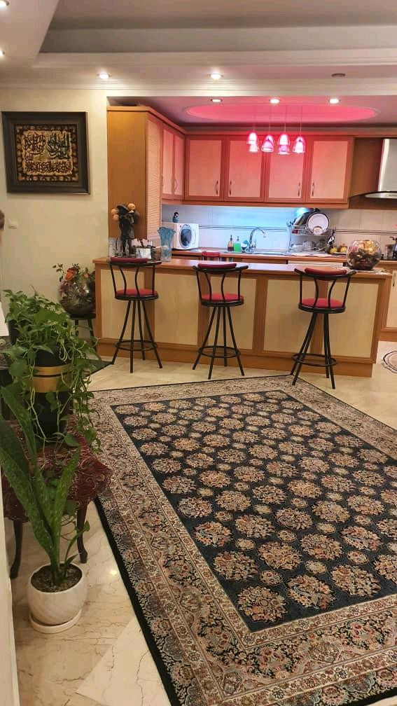 آپارتمان 79 متری دیباجی