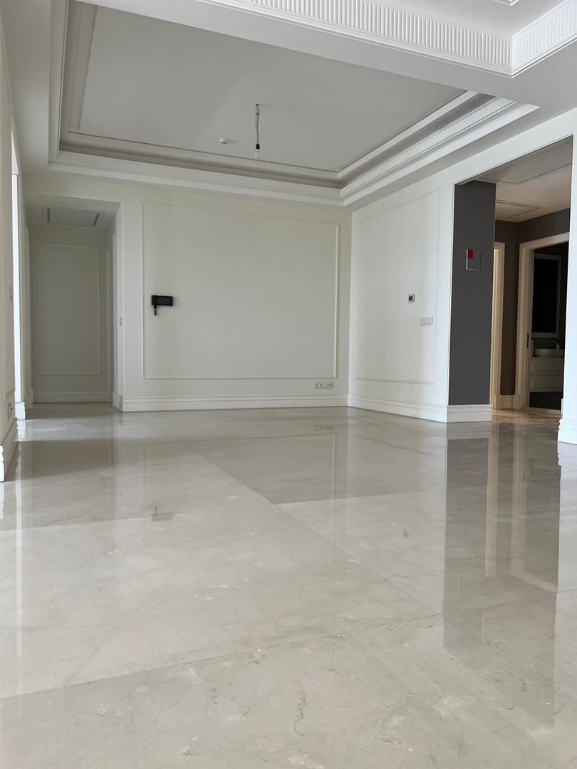 فروش آپارتمان،190متر،فول مشاعات،سپند