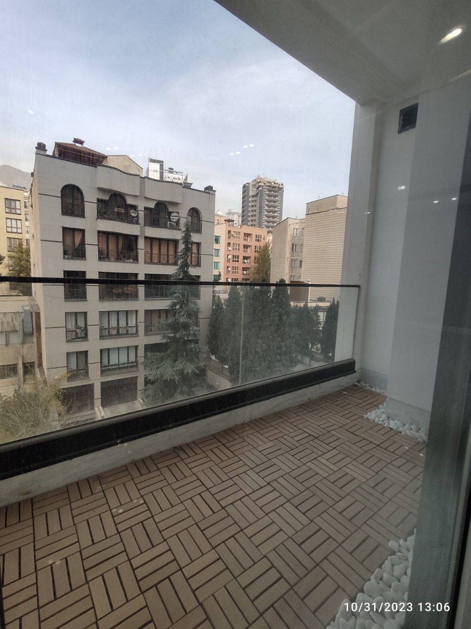 آپارتمان۲۰۰متری کامرانیه شمالی سازه ای برند و متفاوت