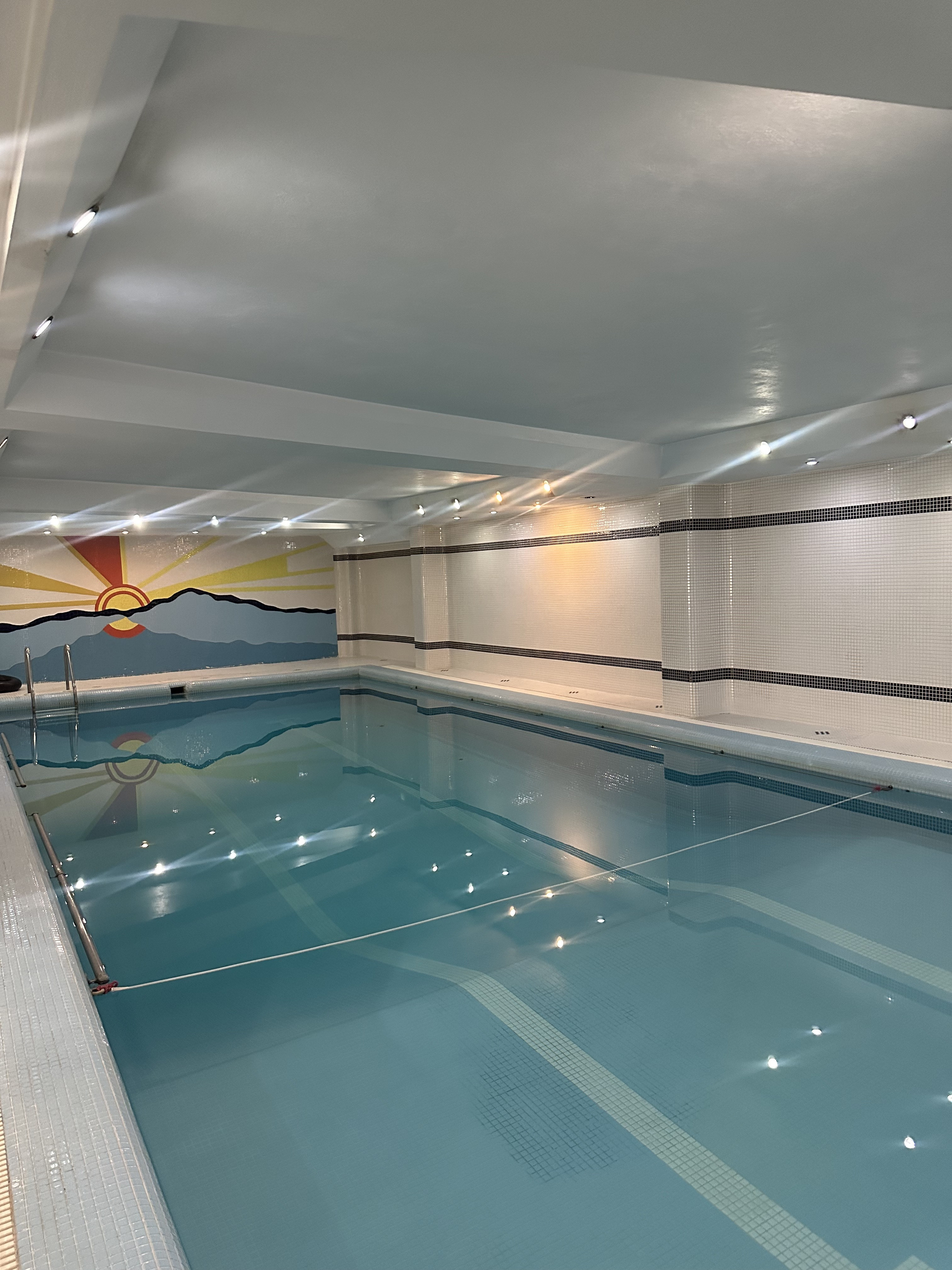 فروش آپارتمان ۲۱۰متر فرمانیه لوکس