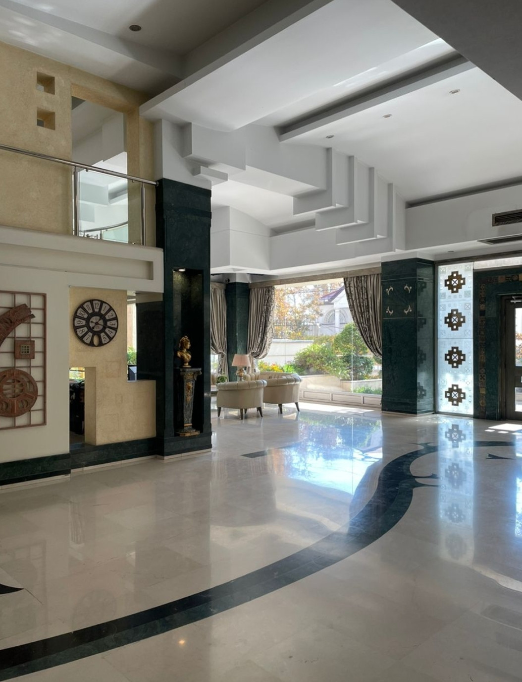 فروش آپارتمان 170متر آجودانیه برج باغ