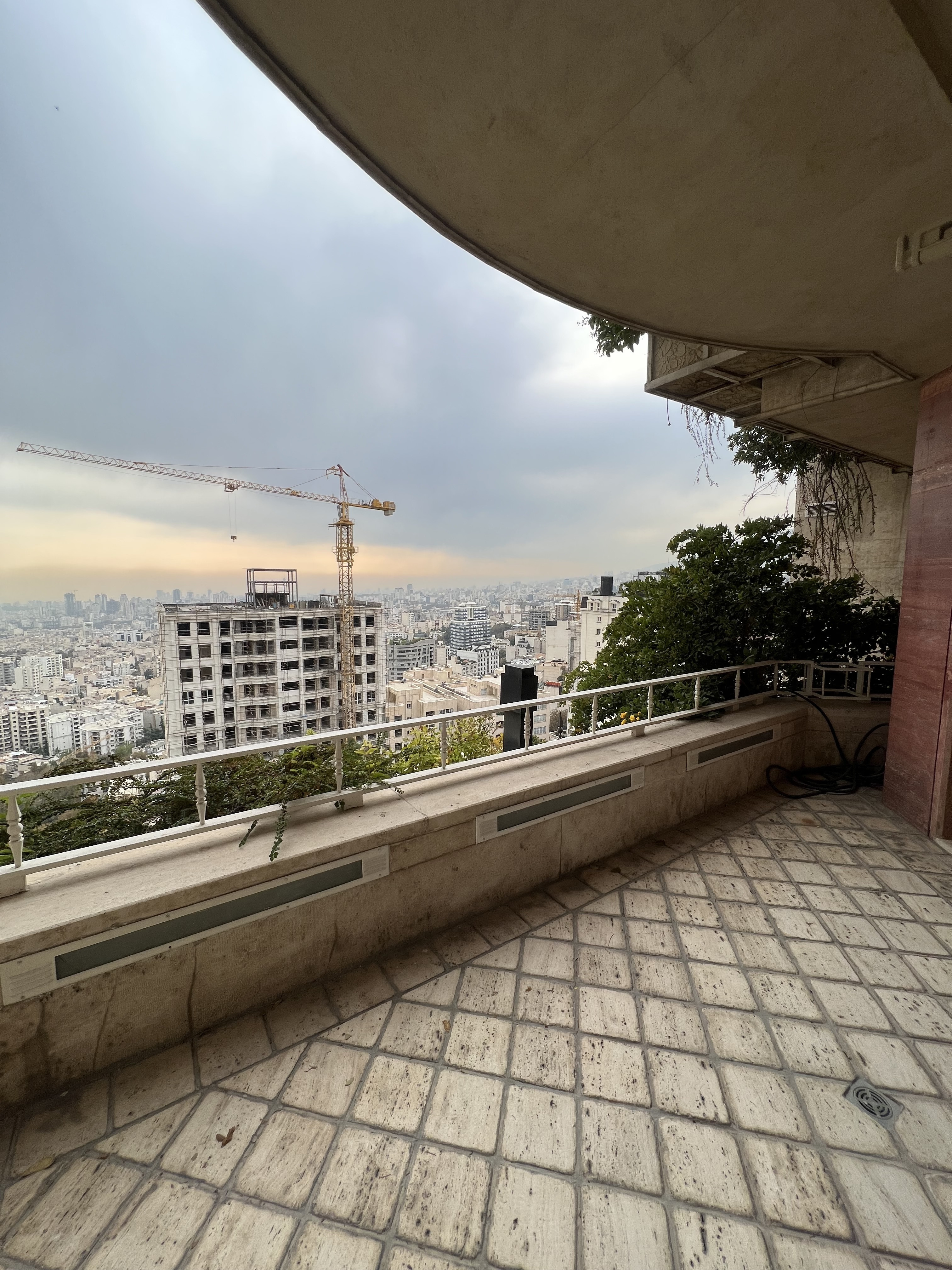 اجاره آپارتمان 250 متر نیاوران ویلایی دوبلکس