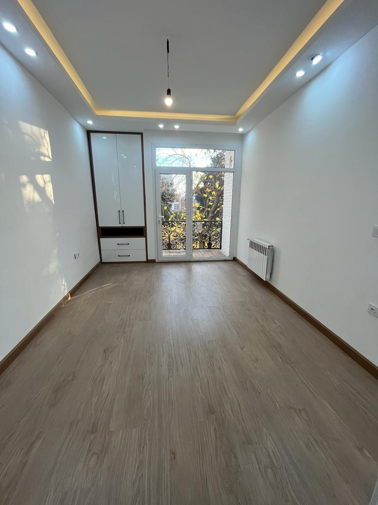 فروش آپارتمان ۱۴۰ متر ۳ خواب سپند