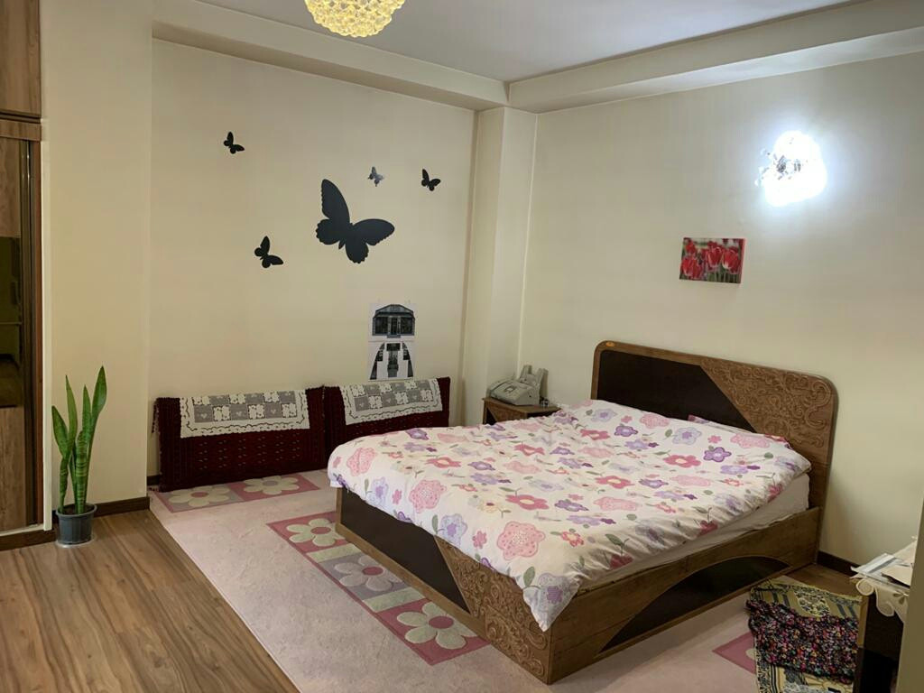 فروش آپارتمان 120 متر کیکاووس غرق نور