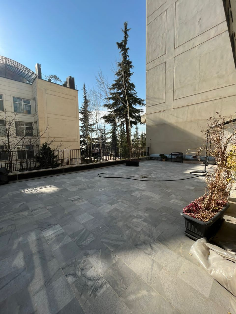 اجاره‌ آ‌پارتمان 140 متر نیاوران تراس