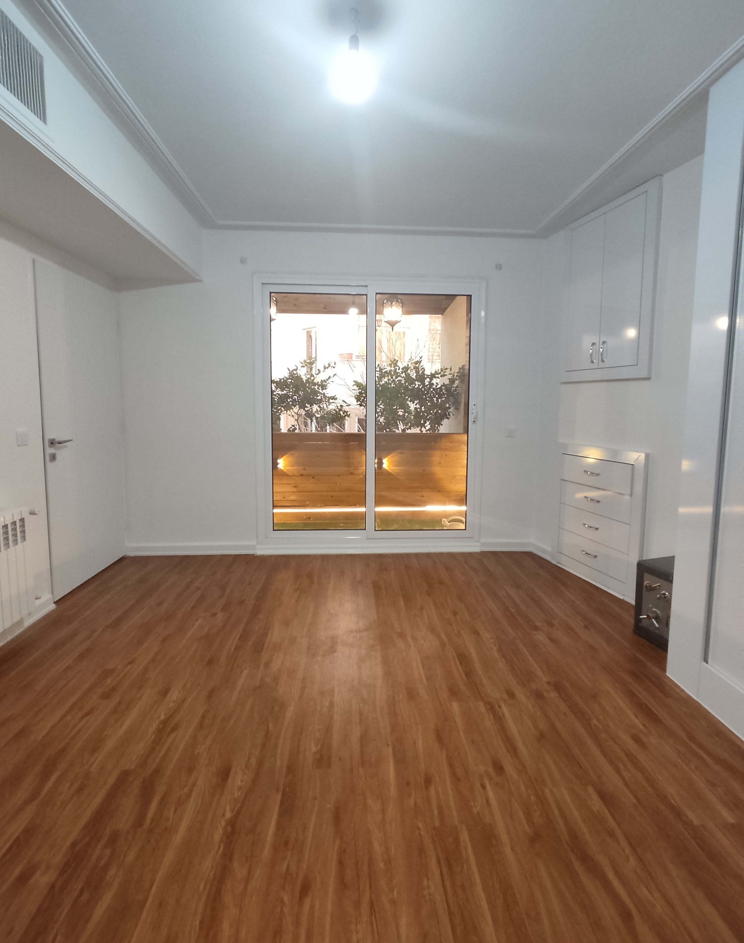 فروش آپارتمان 130متر قیطریه مشاعات آبی فعال