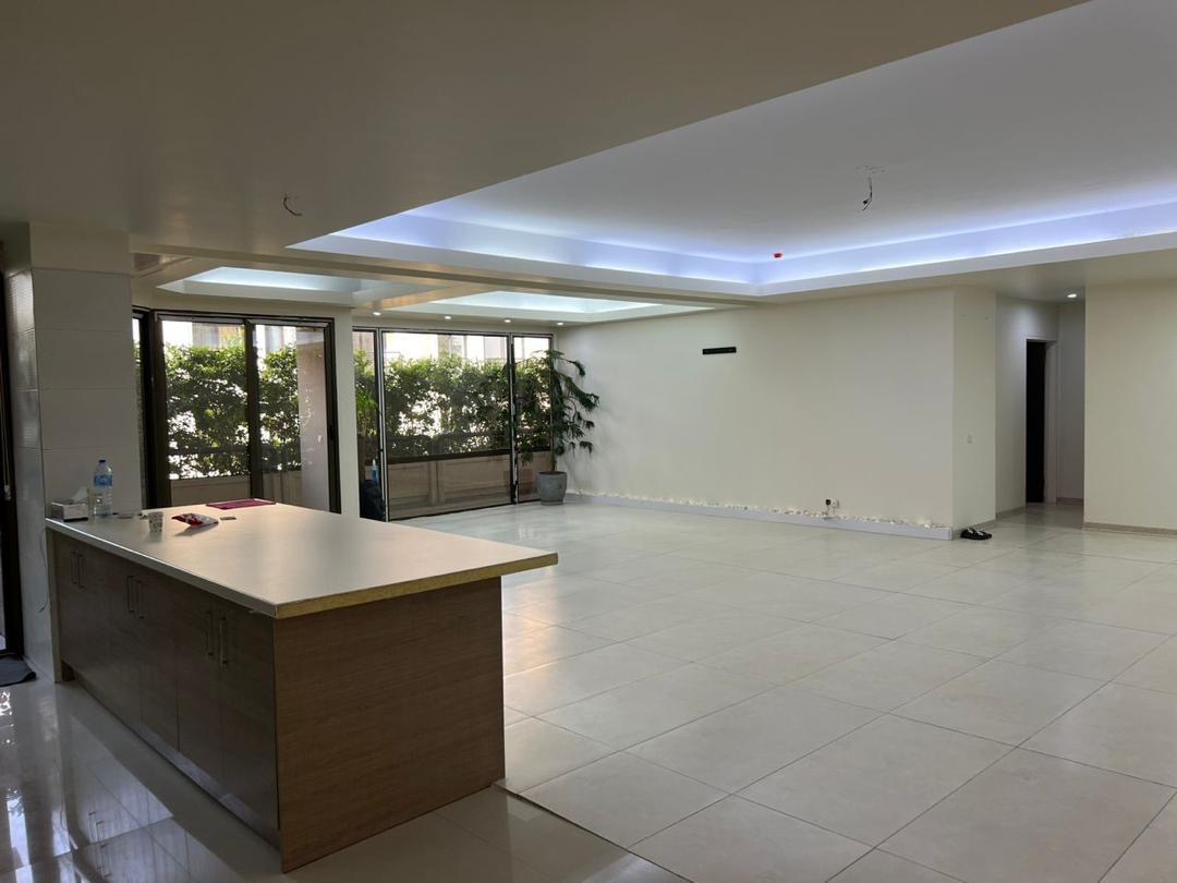 اجاره آپارتمان 230 متر نیاوران تاپ لوکیشن