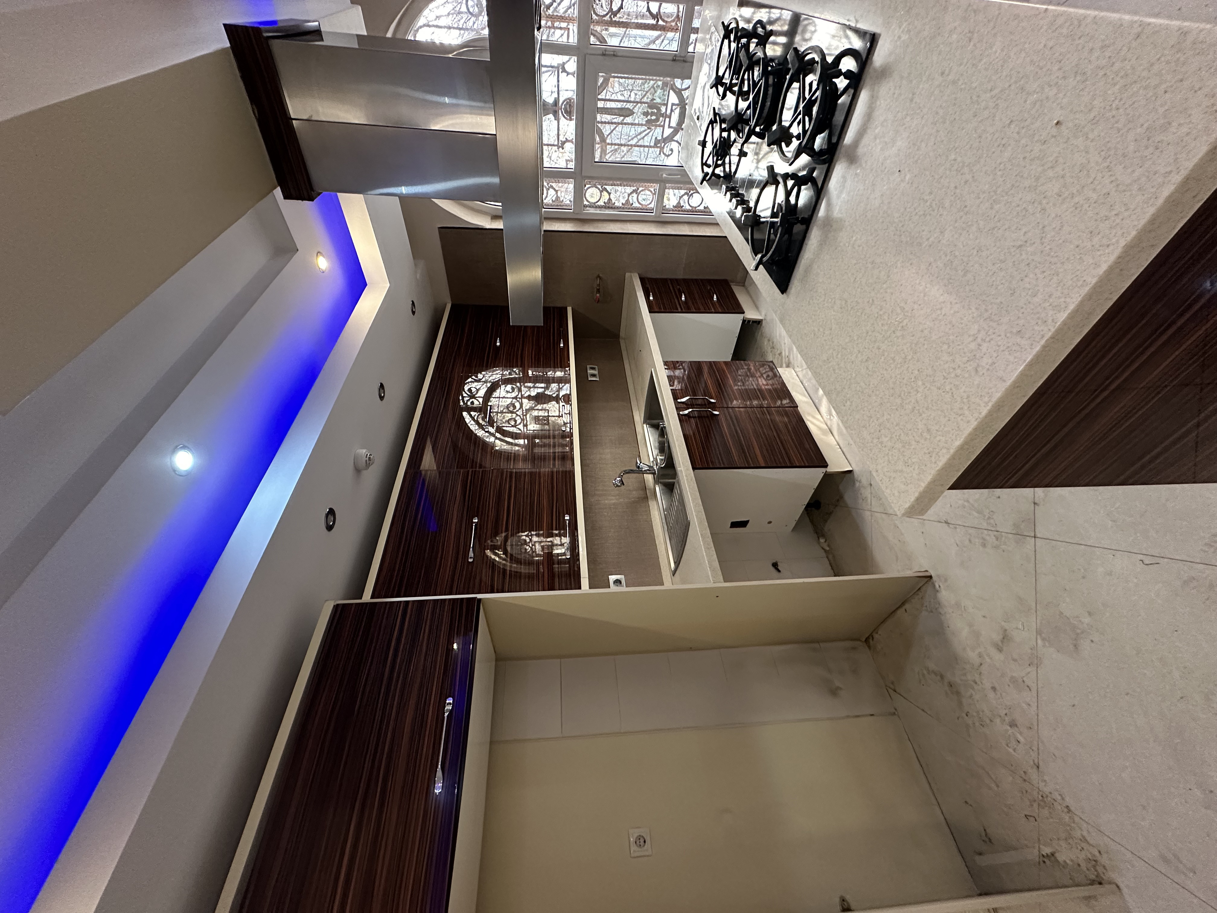 فروش آپارتمان 119 متر نیاوران خوش نقشه