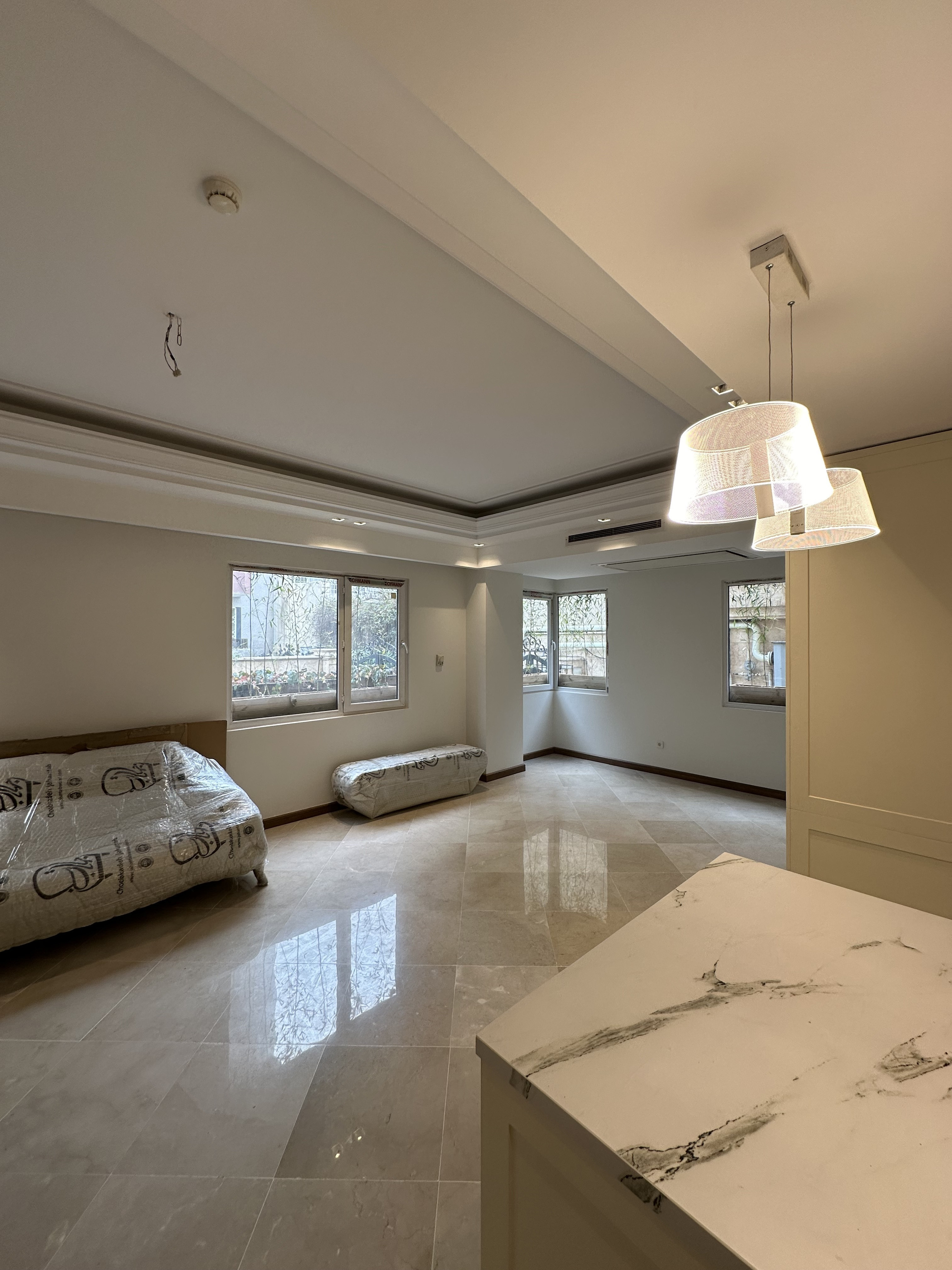 فروش آپارتمان 120 متر نیاوران برج باغ