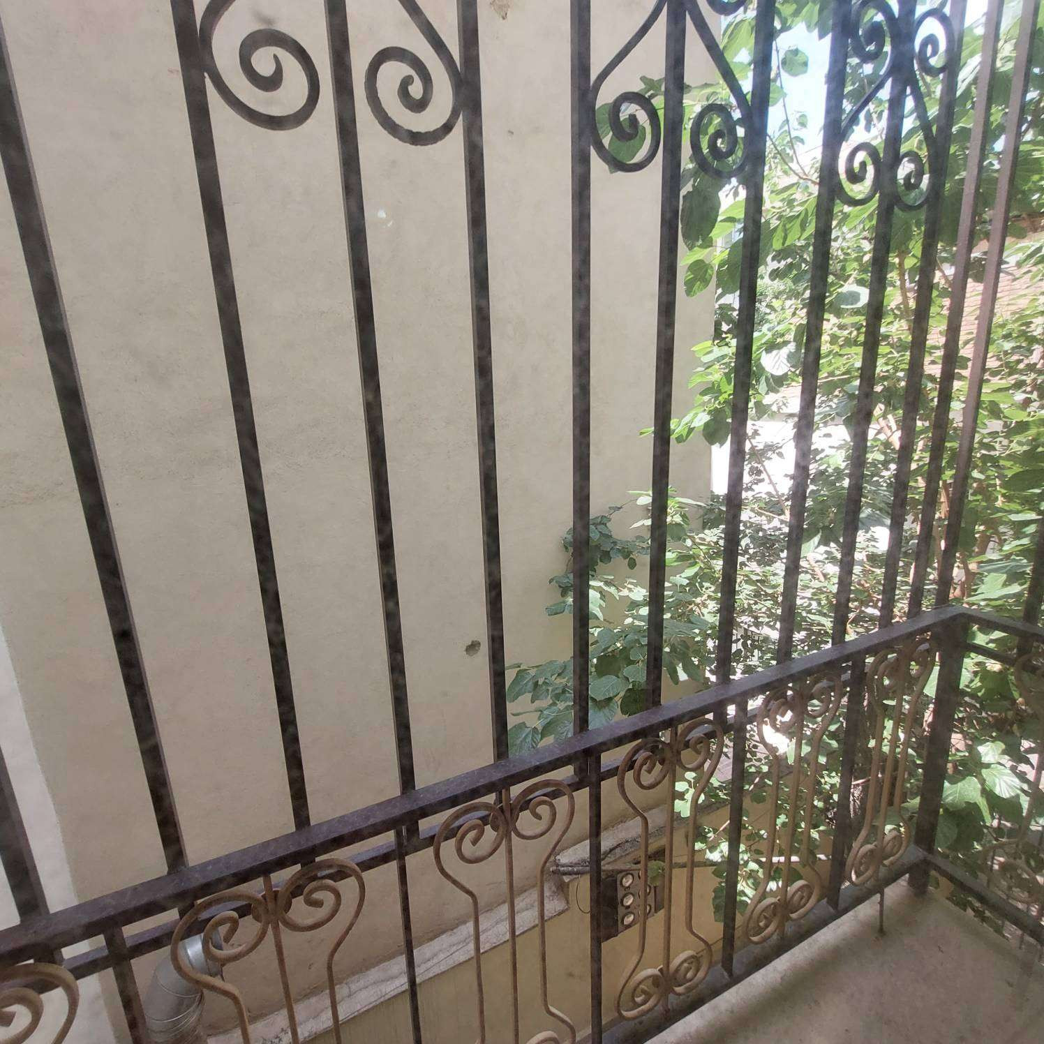 فروش آپارتمان 95 متر دولت اختیاریه طبقه اول