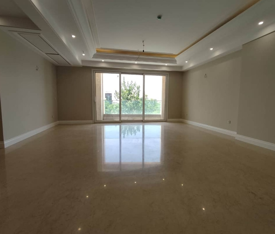 فروش آپارتمان فرمانیه ۱۵۵ متر ۲ پارکینگ