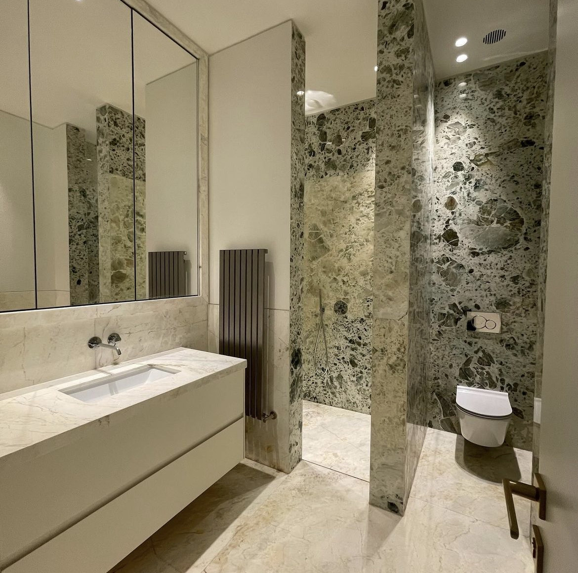 اجاره آپارتمان 200 متر فرمانیه