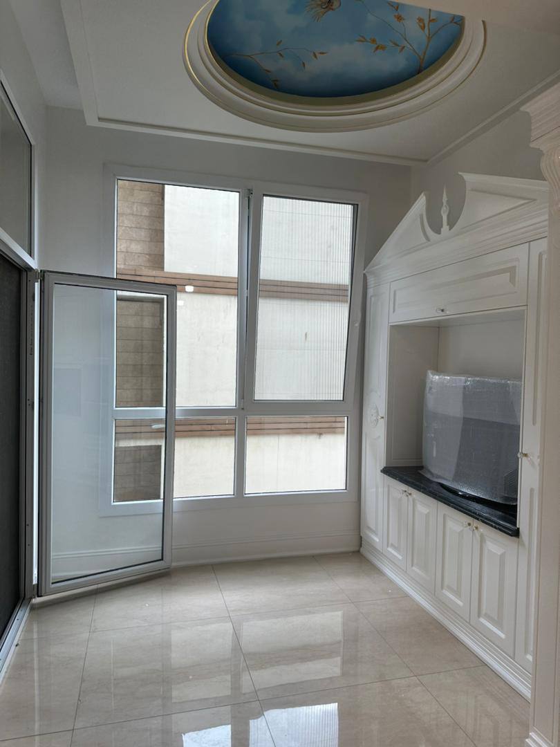 فروش آپارتمان 215 متر نیاوران مرجان