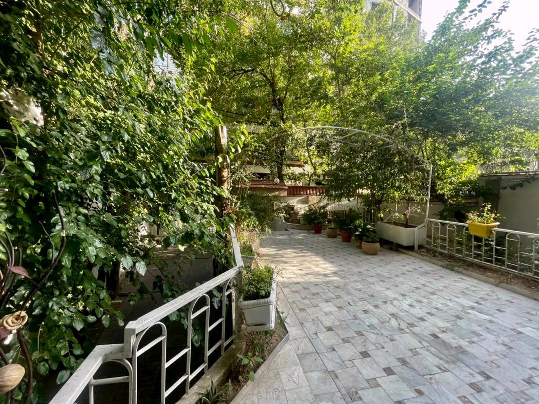 فروش آپارتمان 86متر کیکاووس بسیار مشجر