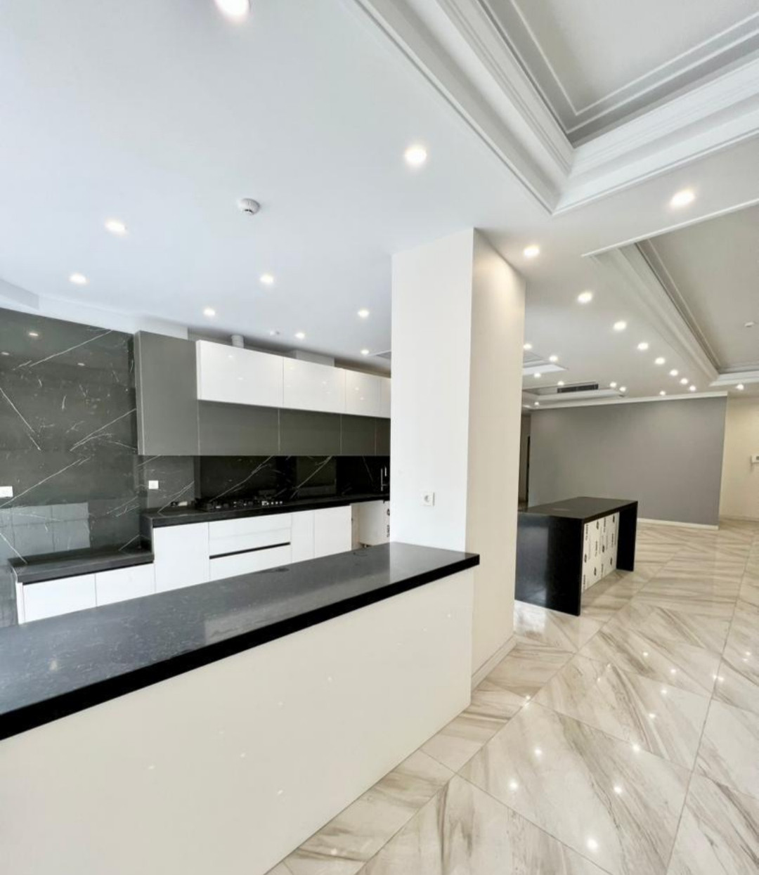 اجاره آپارتمان 140 متر کامرانیه