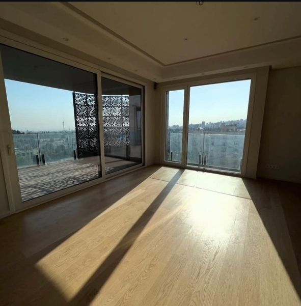 اجاره آپارتمان 130 متر نیاوران طبقه 12