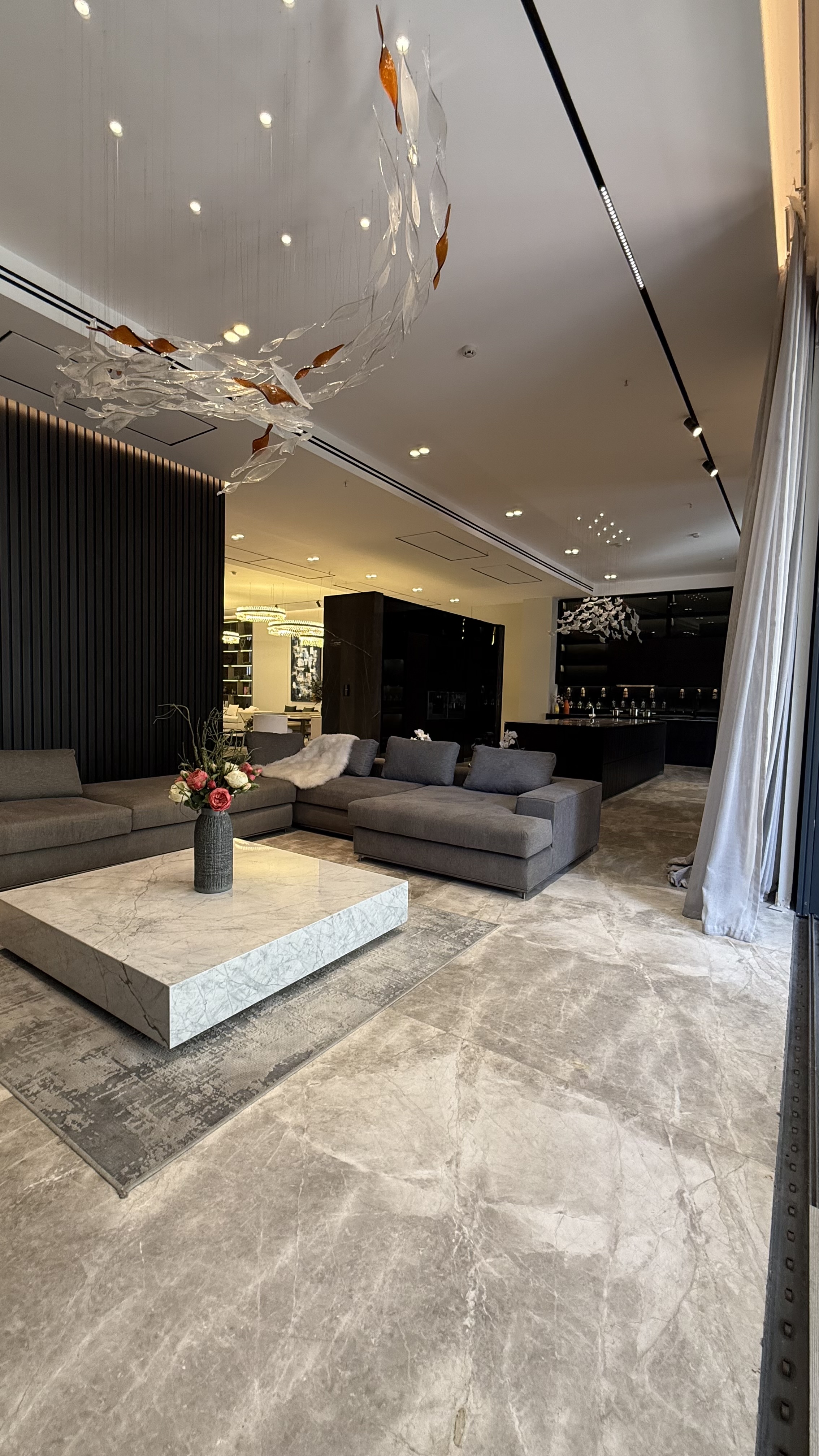 فروش آپارتمان 560متر گلستان شمالی فول مشاعات