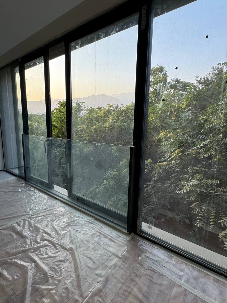 فروش آپارتمان 120متر قیطریه نوساز مدرن 2پارکینگ لابی من