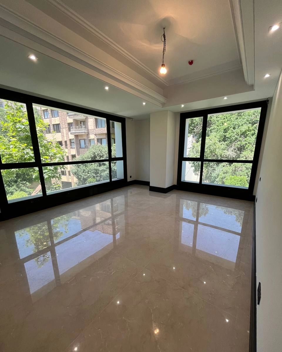 اجاره آپارتمان 220متر مدرن در تاپ لوکیشن نیاوران ویو بدون مشرف