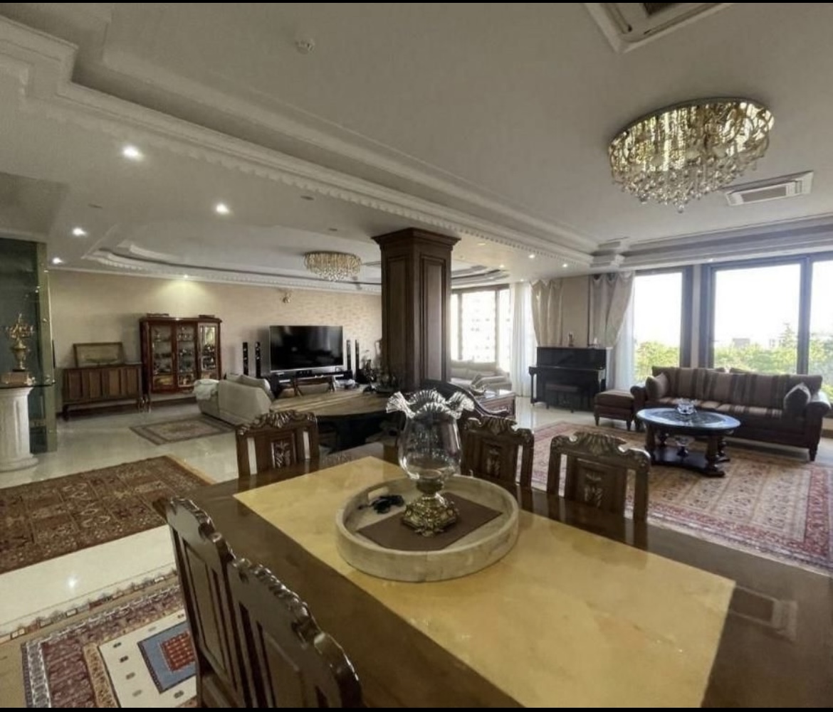 اجاره آپارتمان 220 متر نیاوران 3 پارکینگ سندی
