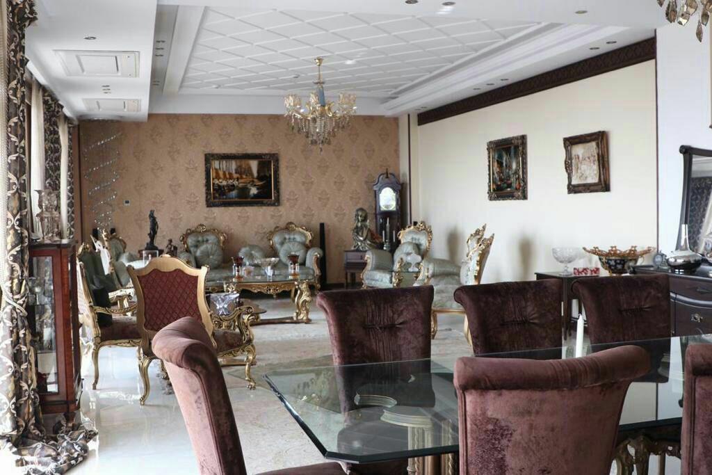 فروش آپارتمان 215 متر سه خواب اختیاریه