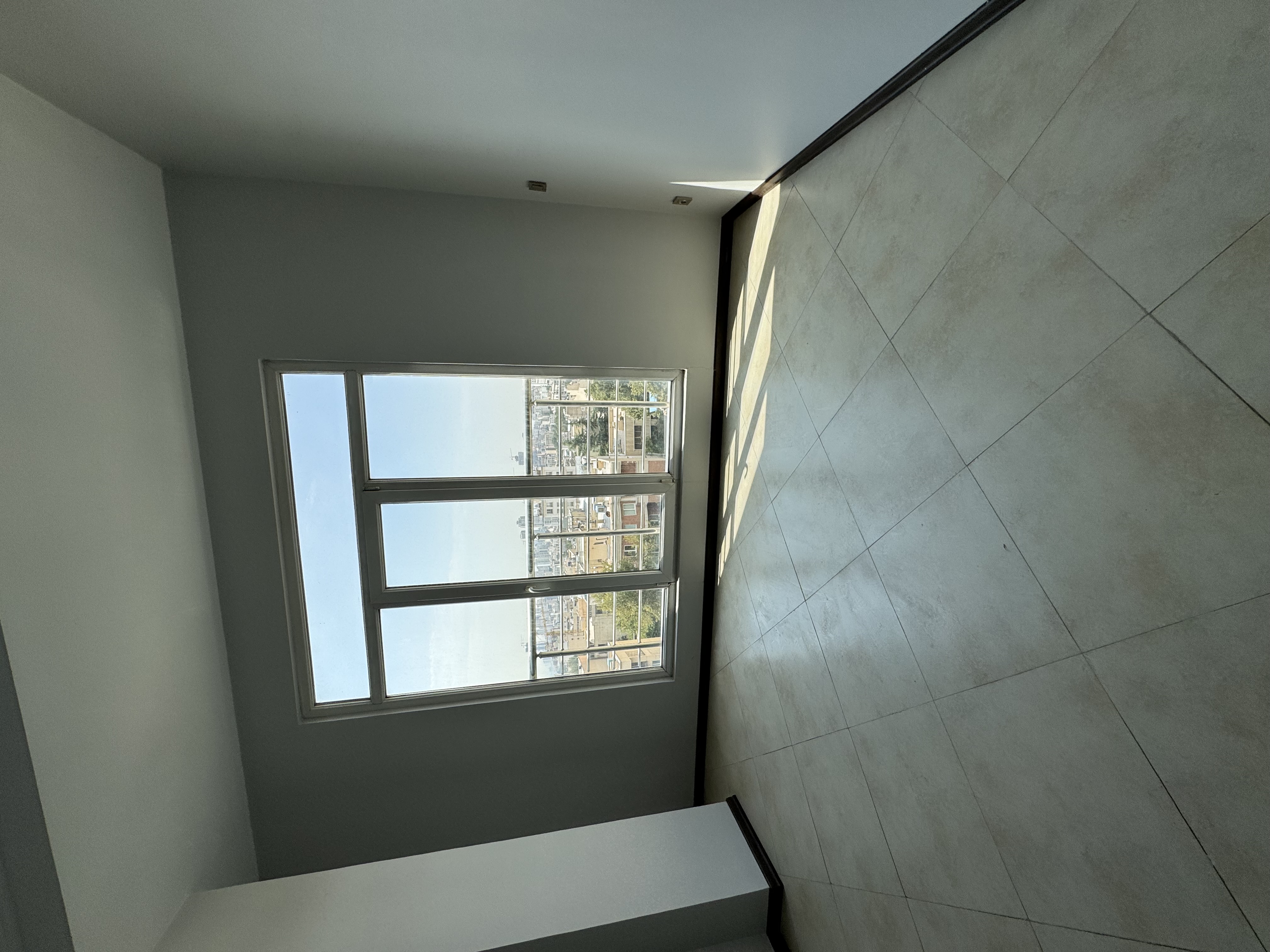 فروش آپارتمان 136متر دربند فول مشاعات هتلینگ