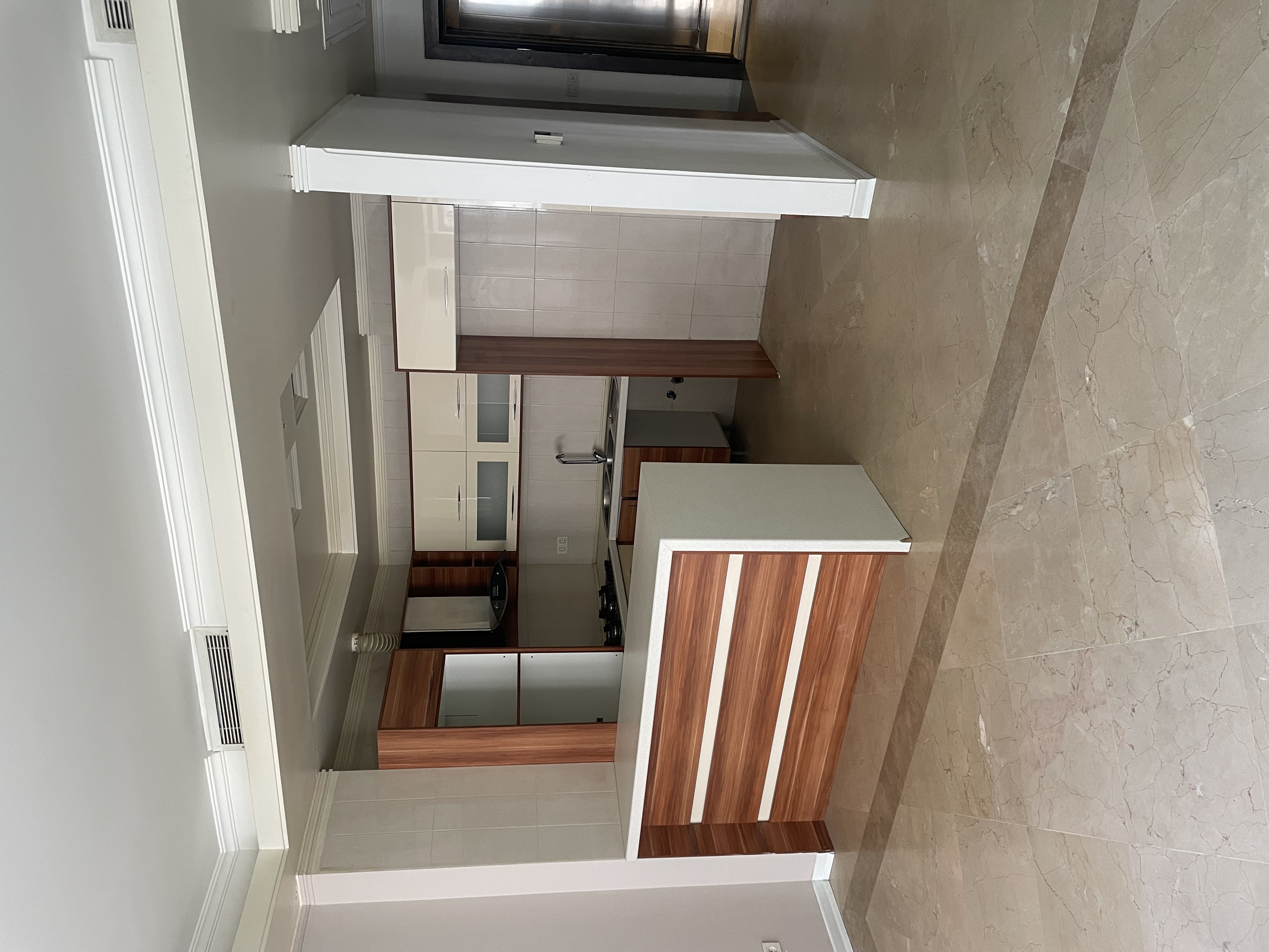 رهن آپارتمان 110 متر قیطریه  2 خواب