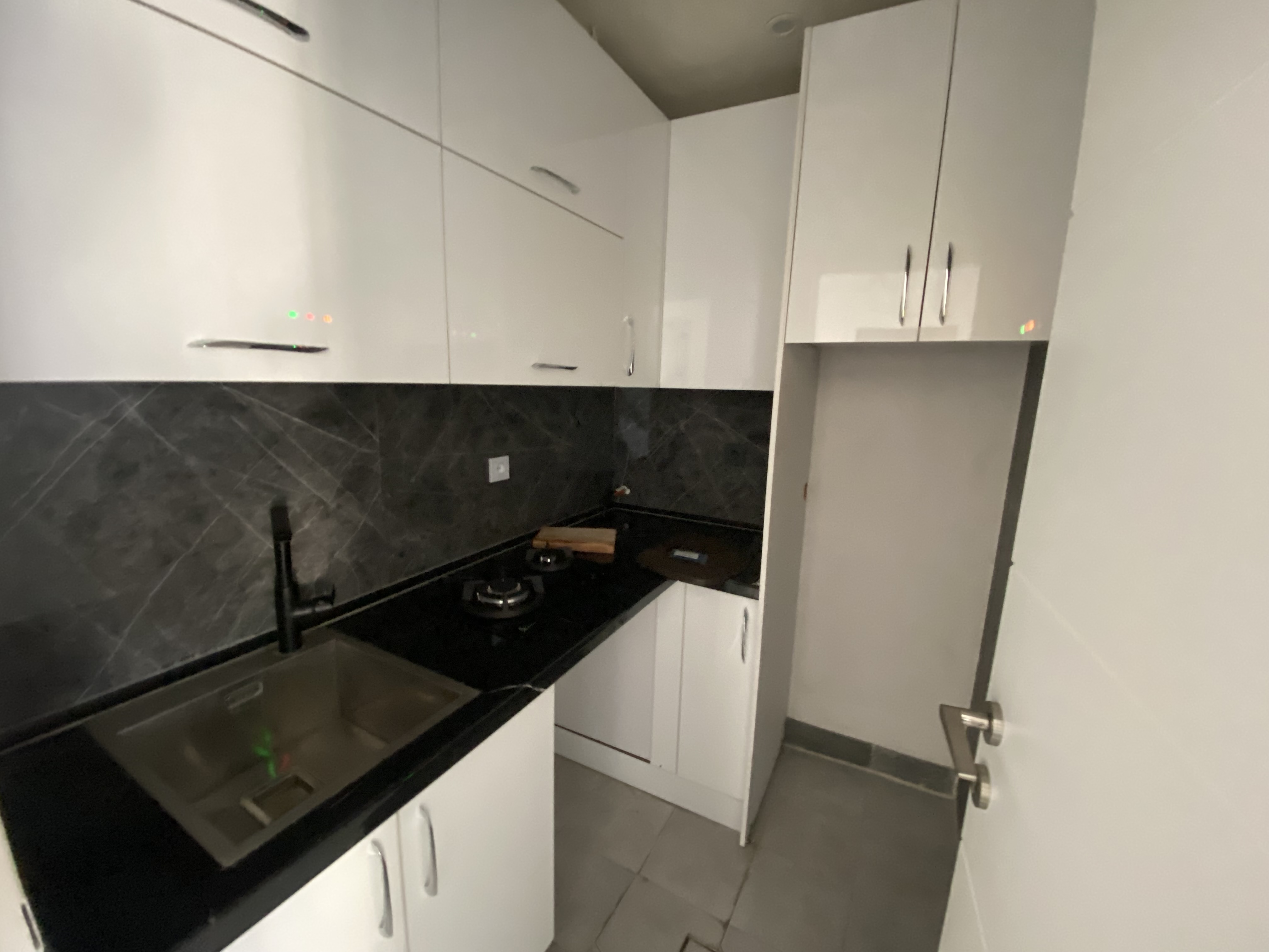 اجاره آپارتمان 150 متر دولت اداری غرق درنور نوساز