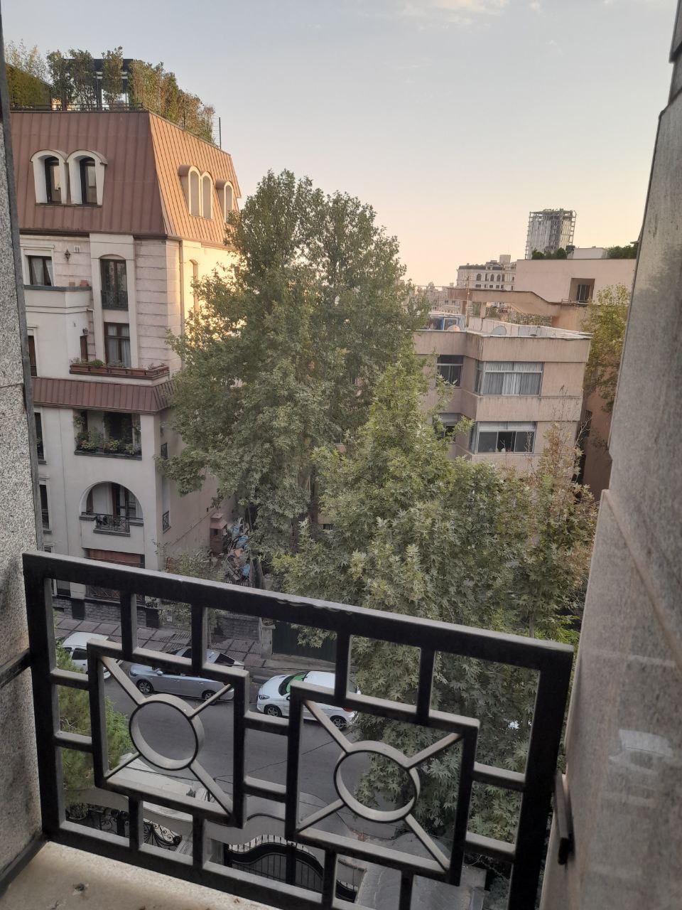 فروش اپارتمان 134متر‌ گلسنگ تاپ لوکیشن