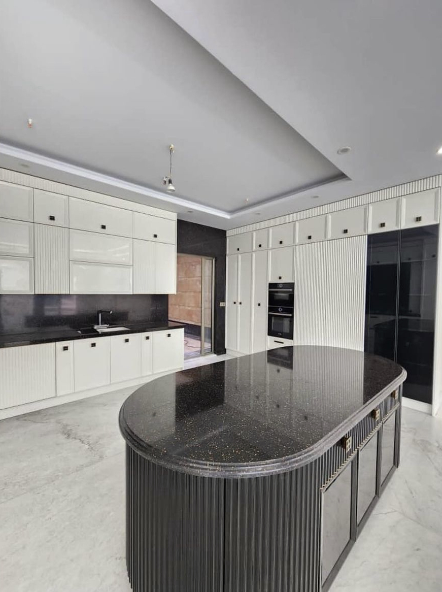 فروش آپارتمان 280متر اقدسیه گلستان شمالی فول