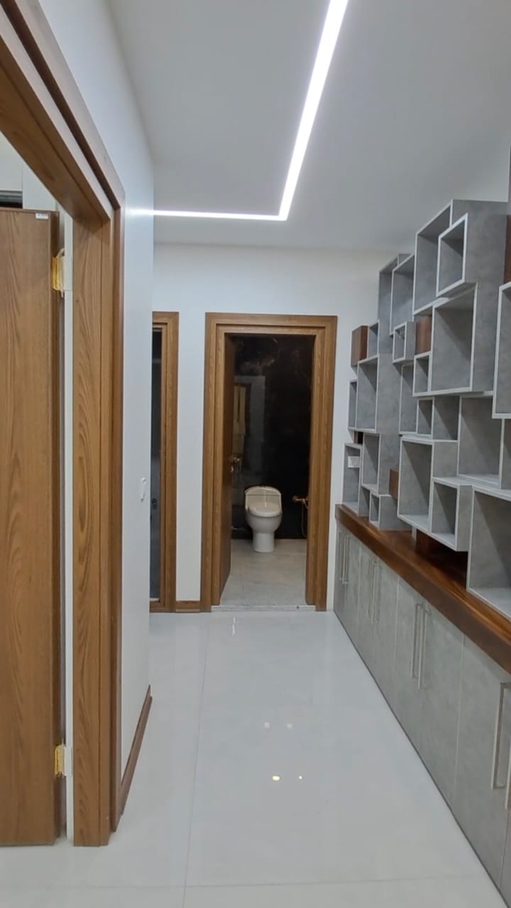 فروش آپارتمان 210 متر نیاوران سه خواب
