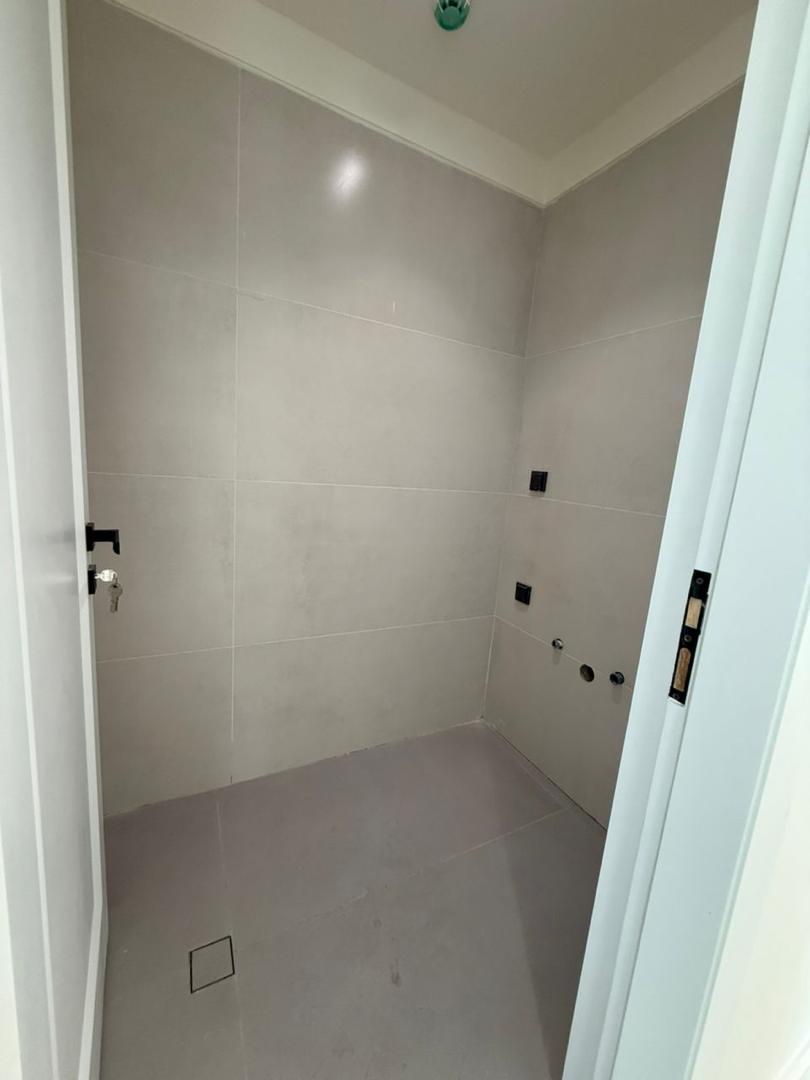 فروش آپارتمان 170 متر  اندرزگو 3خواب