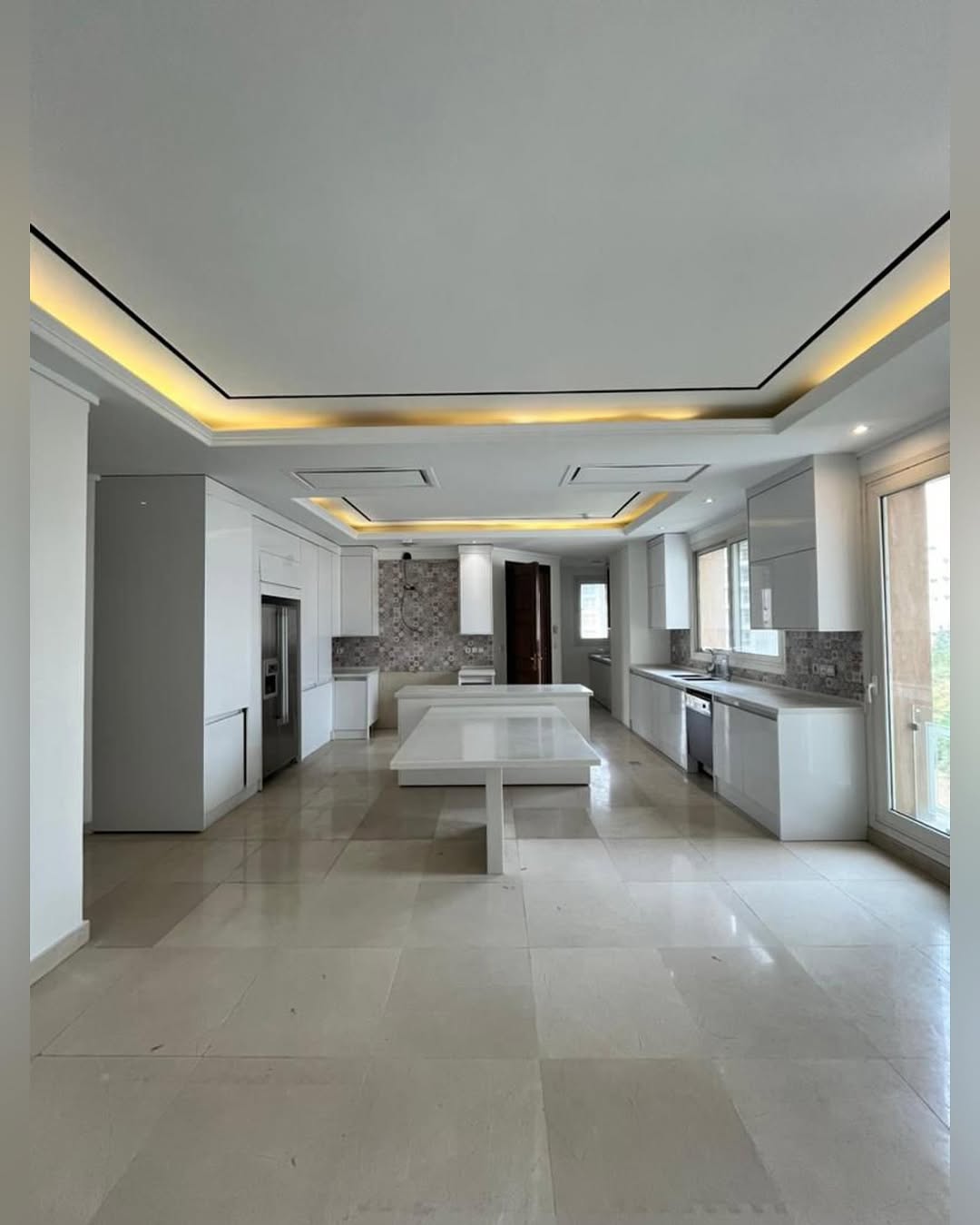اجاره آپارتمان 210 متر نیاوران ارزنده و شکیل تاپ لوکیشن