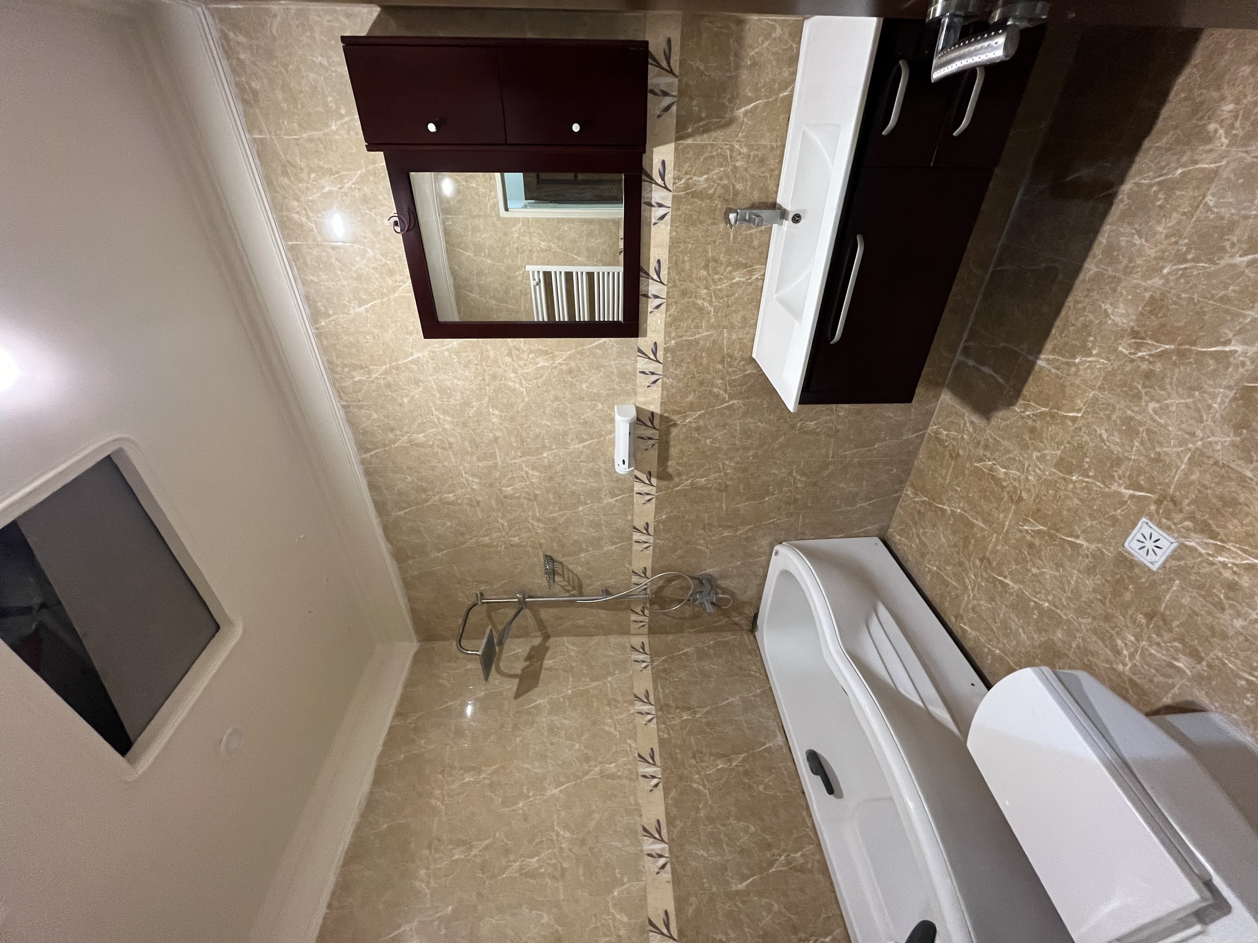 اجاره آپارتمان 240 متر در کامرانیه فول مشاعات