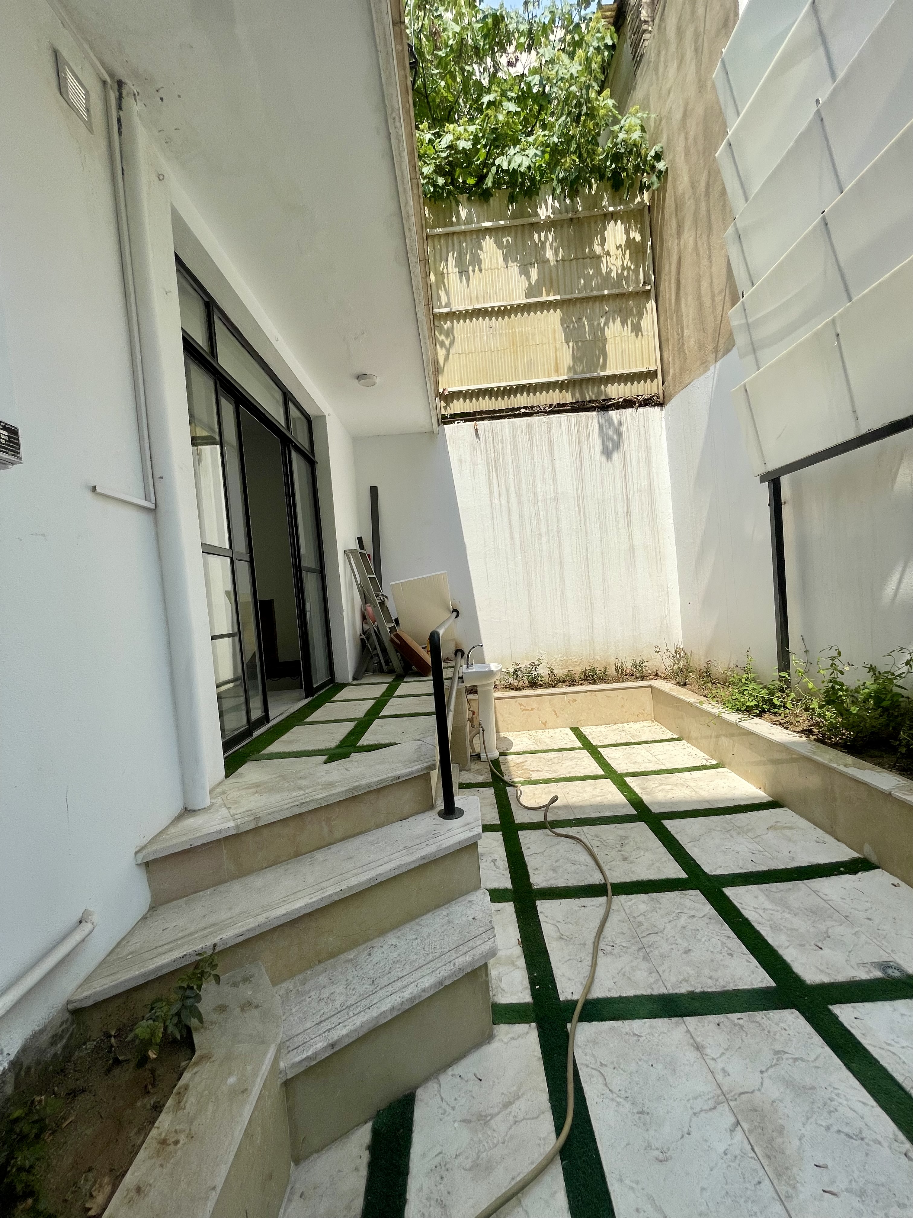 اجاره ویلایی 150 متر نیاوران تاپ لوکیشن