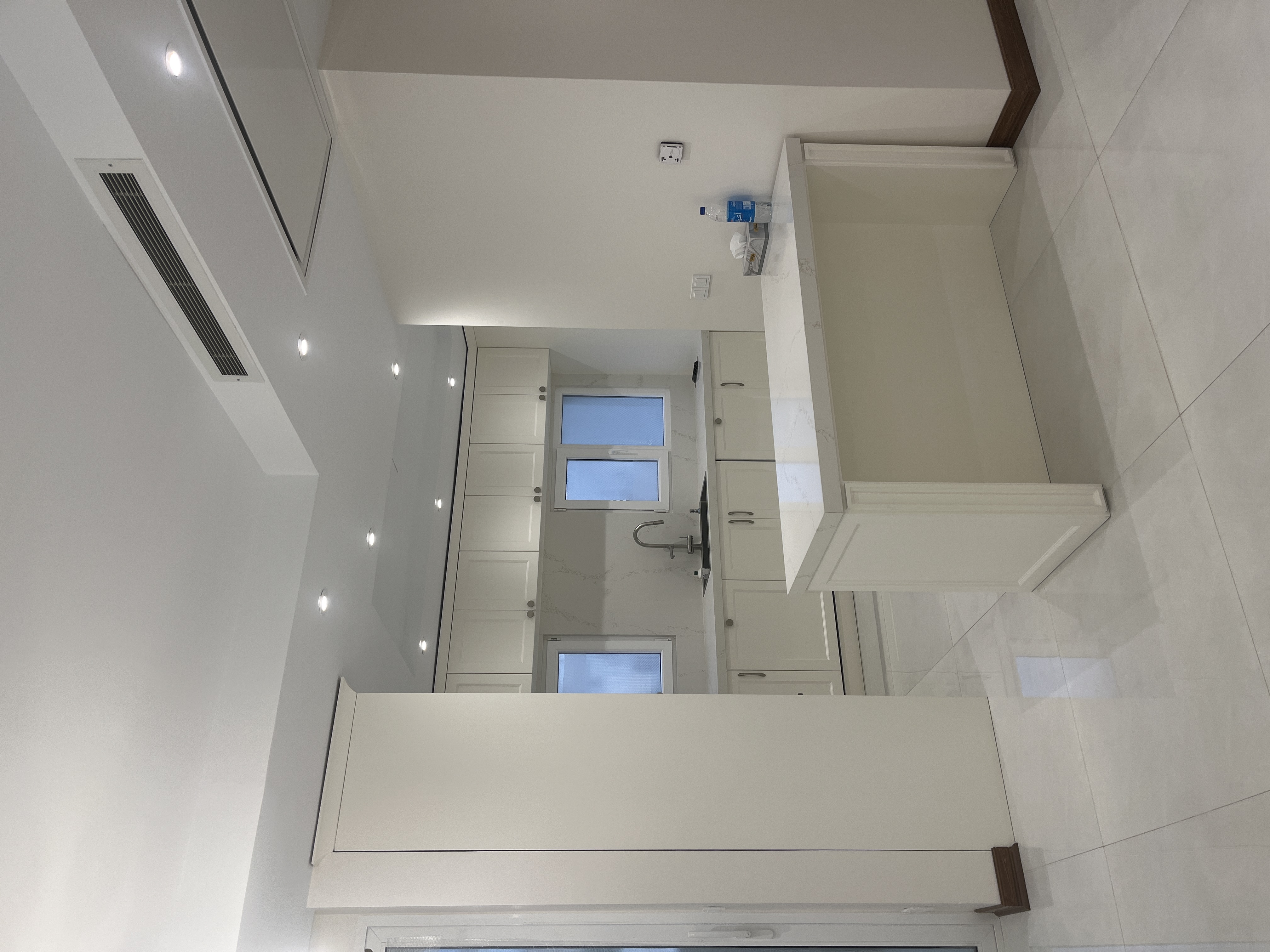 150 متر فول فرنیش 3 پارکینگ سندی 8 متر انباری