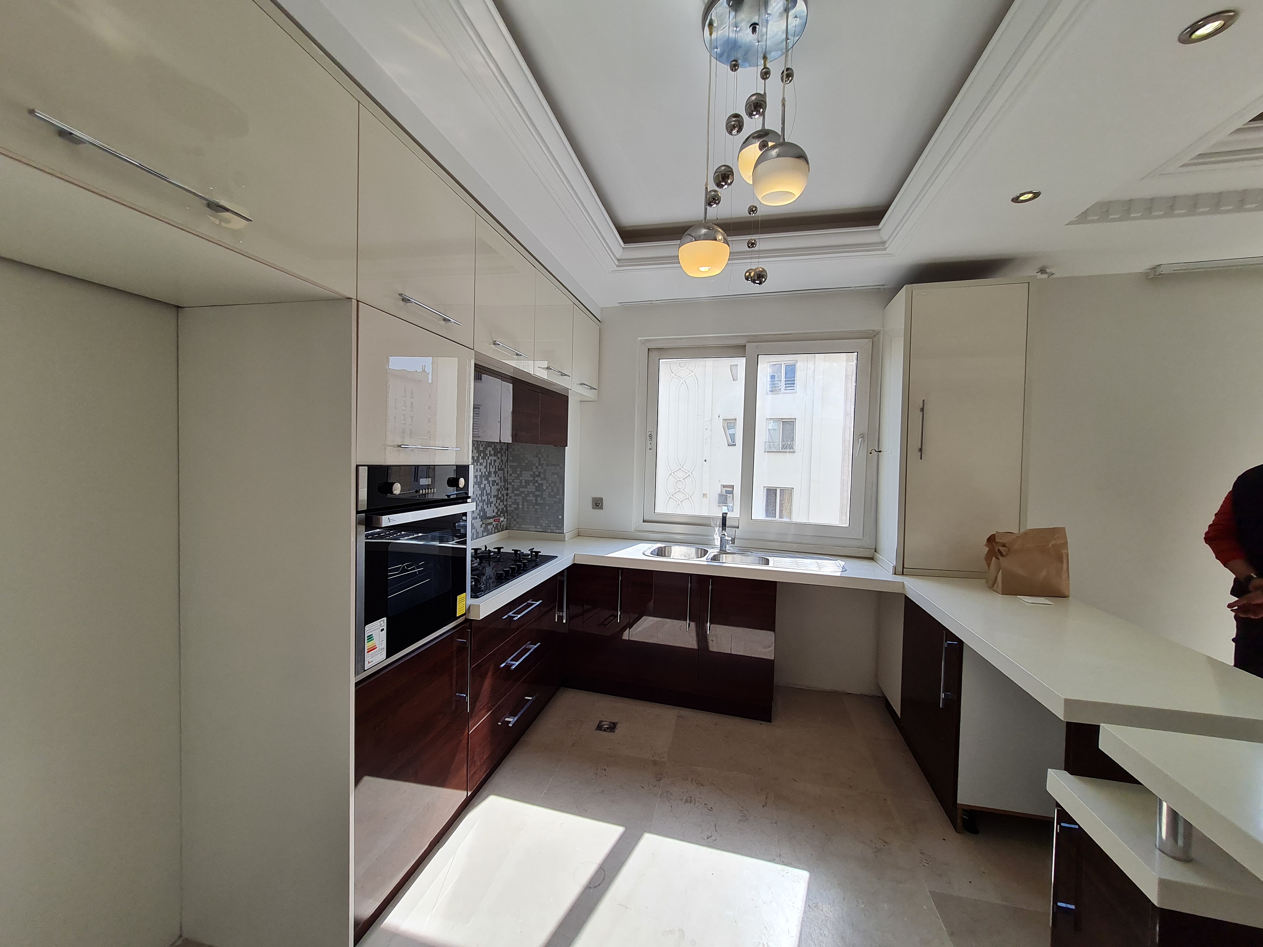 فروش آپارتمان 120 متر اطراف پارک قیطریه