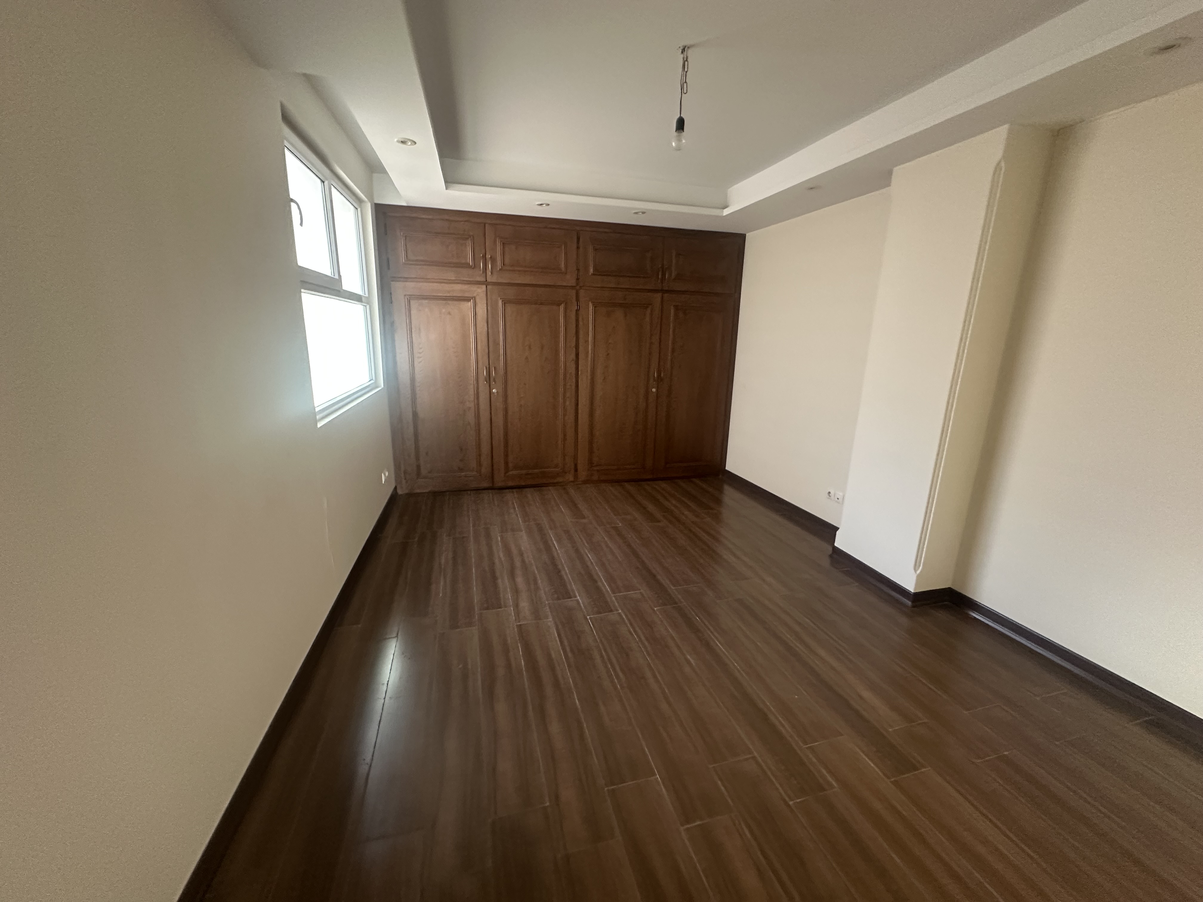 اجاره آپارتمان 140 متر اختیاریه جنوبی کلید نخورده