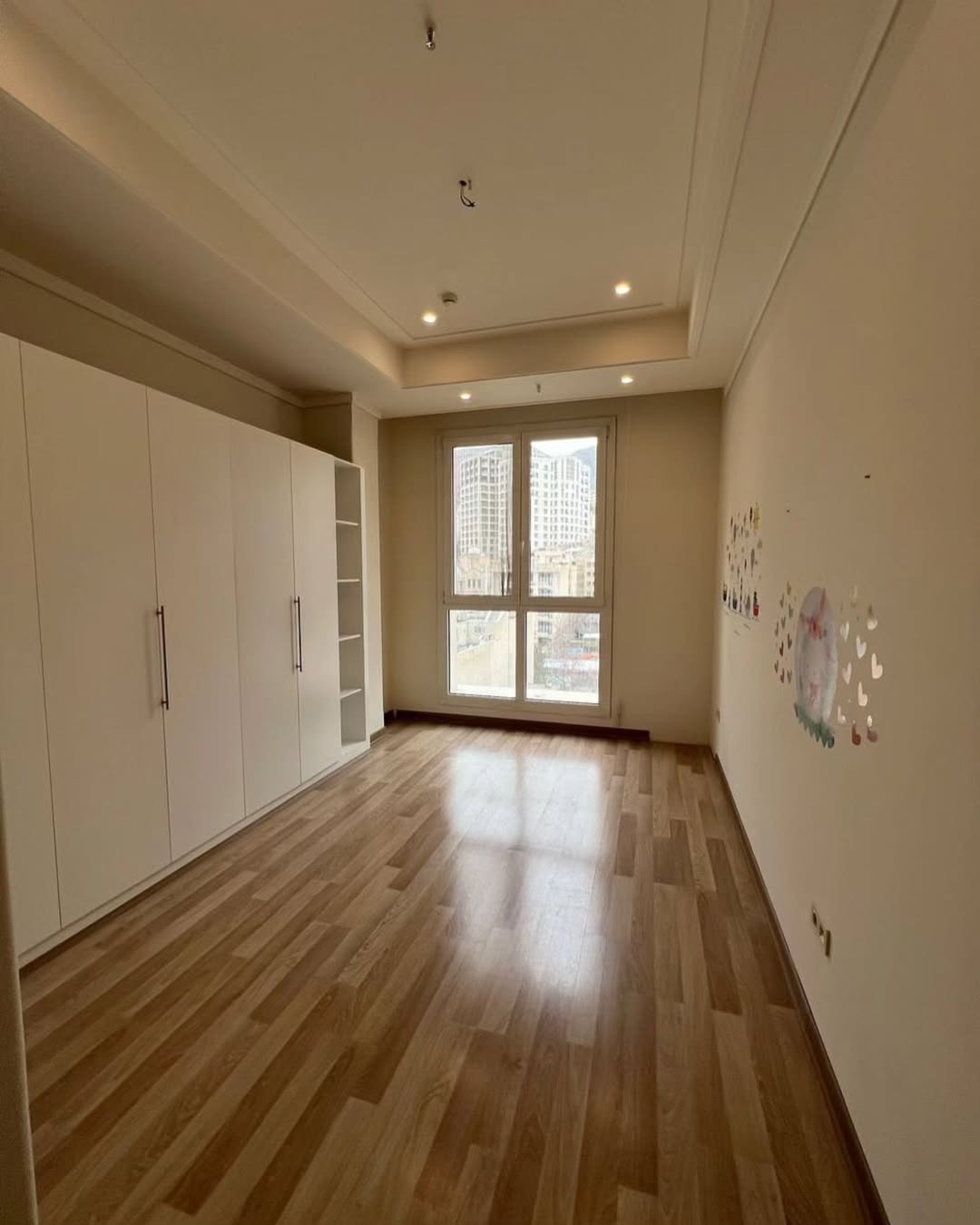 فروش آپارتمان 212متر فرمانیه فول بازسازی اروپایی