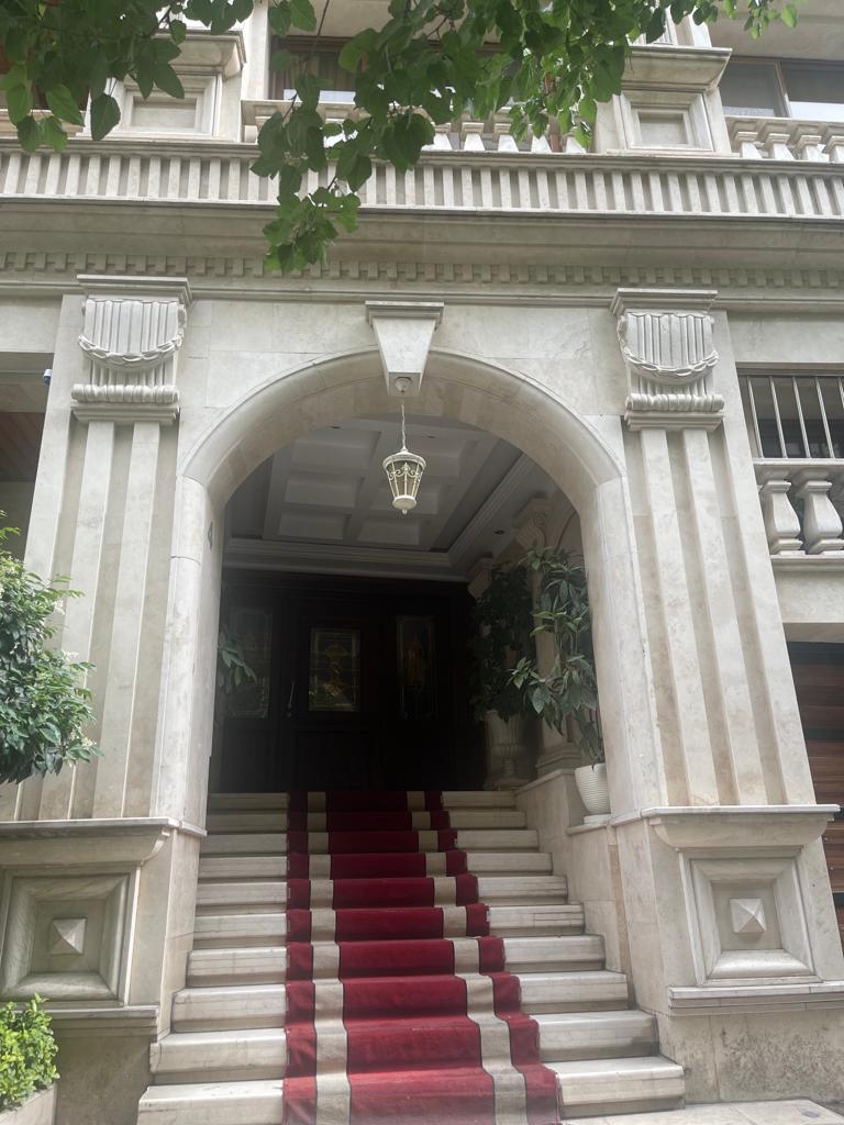 فروش آپارتمان 170 متر نیاوران گلسنگ