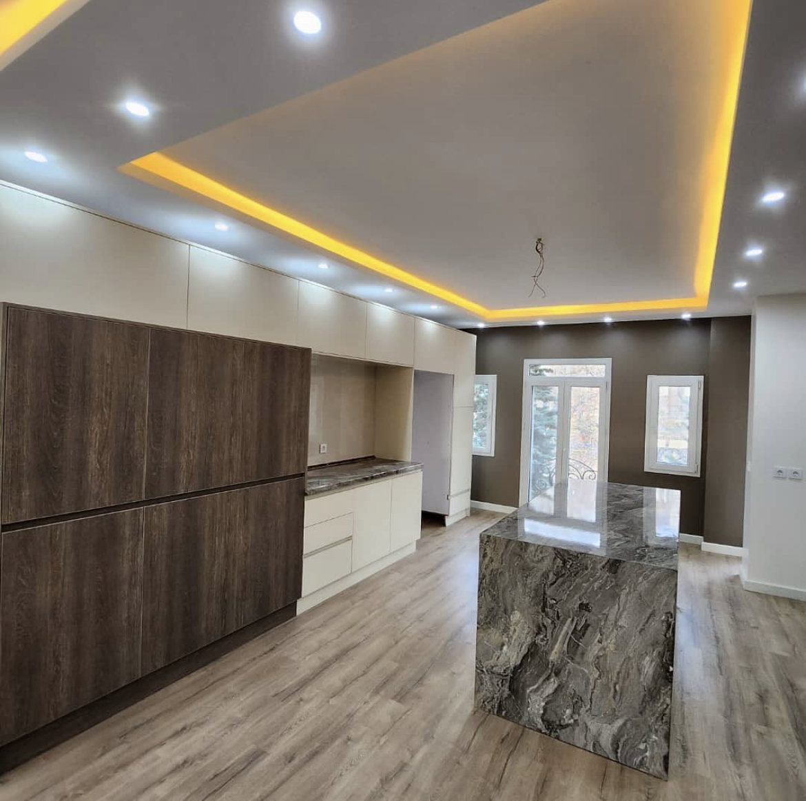 آپارتمان 180متر اقدسیه فول بازسازی تراس چیدمان