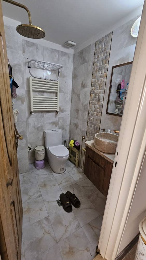 فروش آپارتمان 110 متر نیاوران غرق نور و ویو